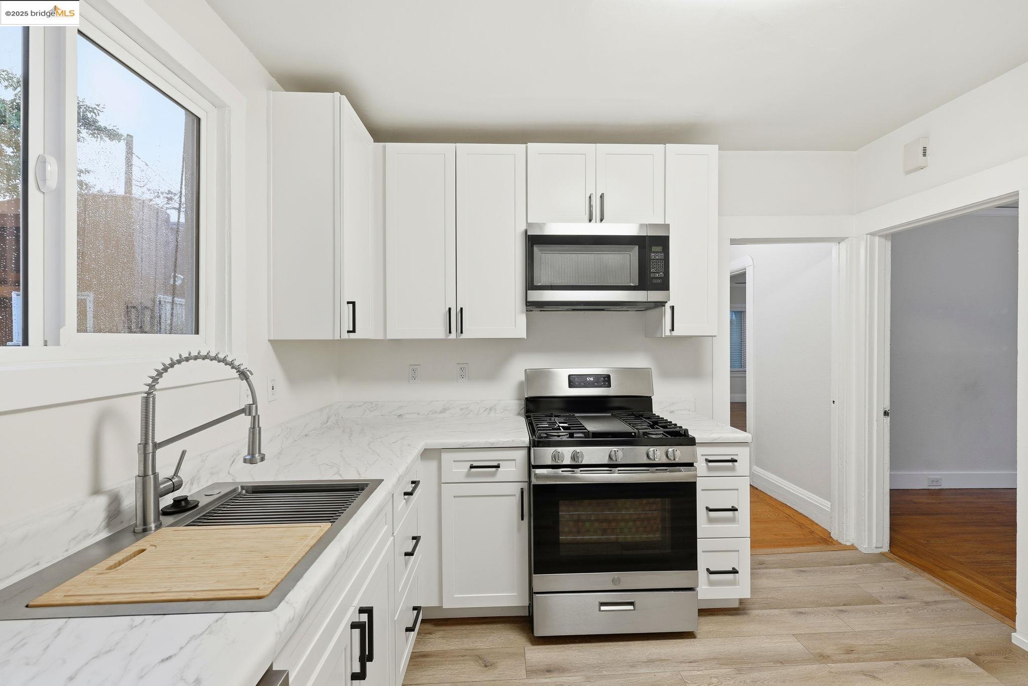 2430 27th Ave Unit D