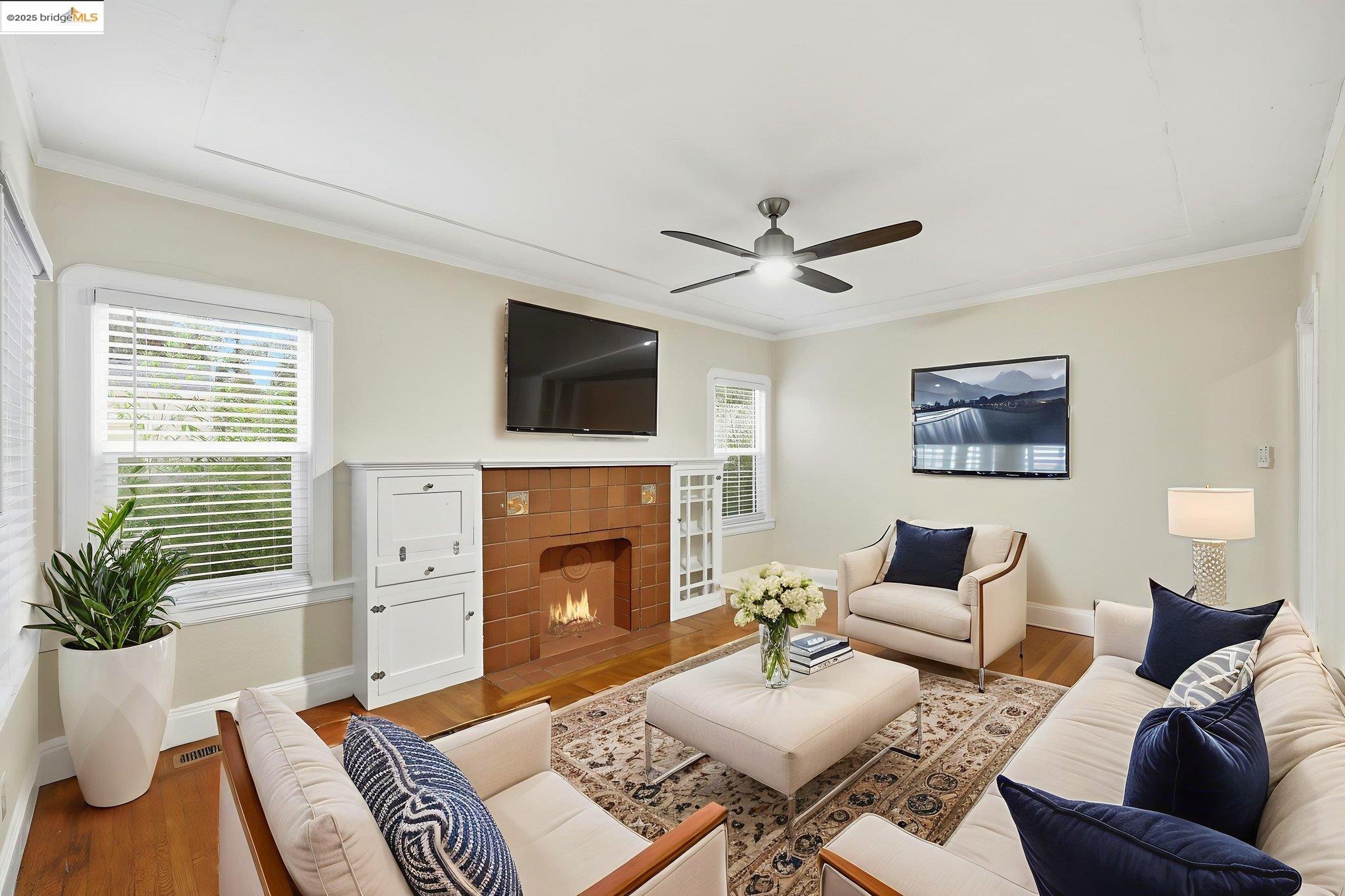 2430 27th Ave Unit D