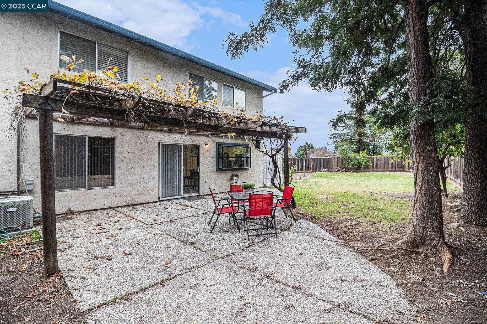 282 Coldsprings Ct