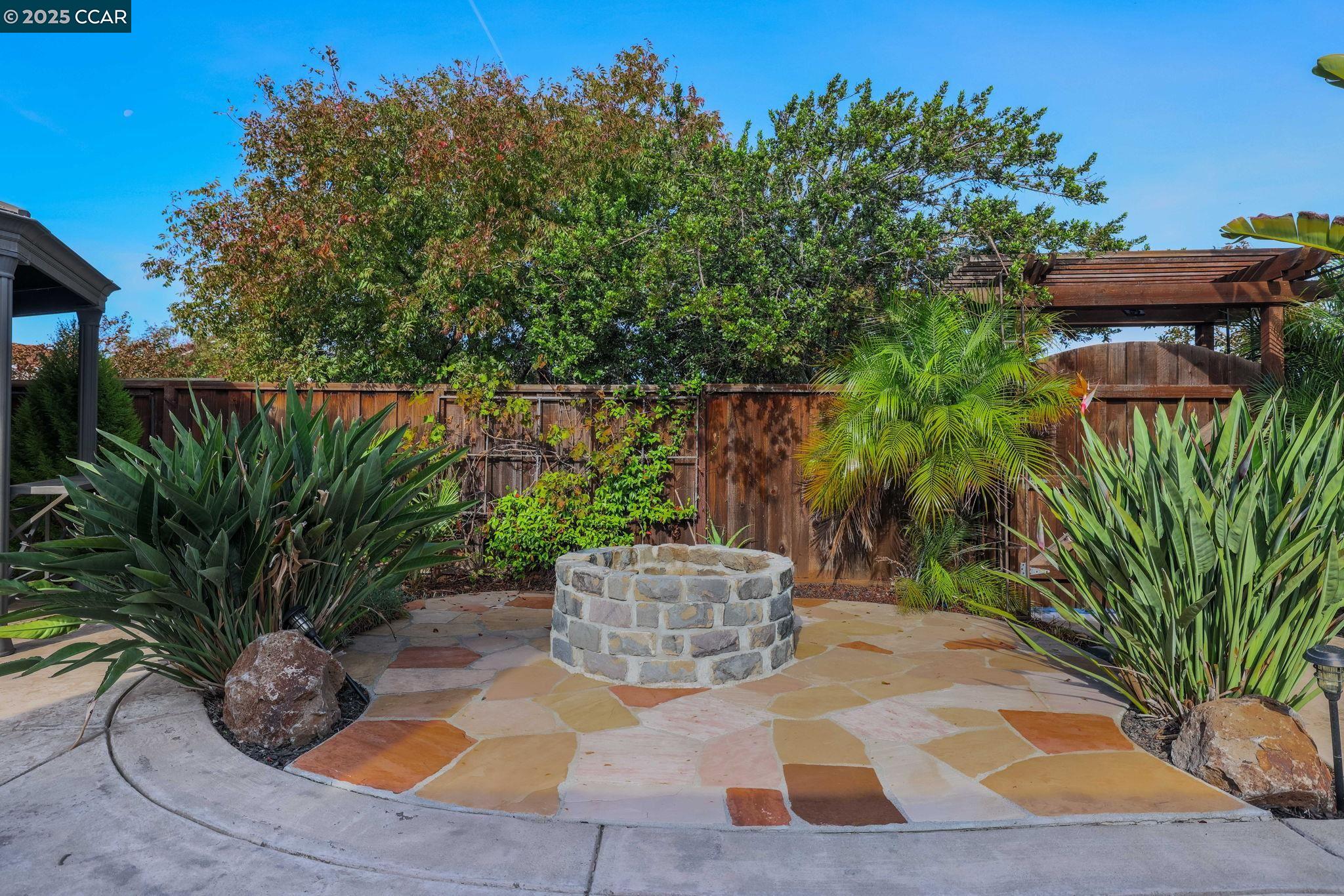 335 Rapallo Lane