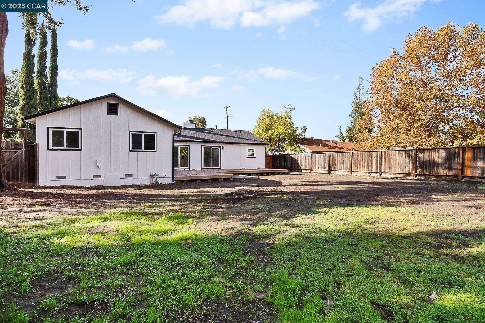 1640 Apple Dr