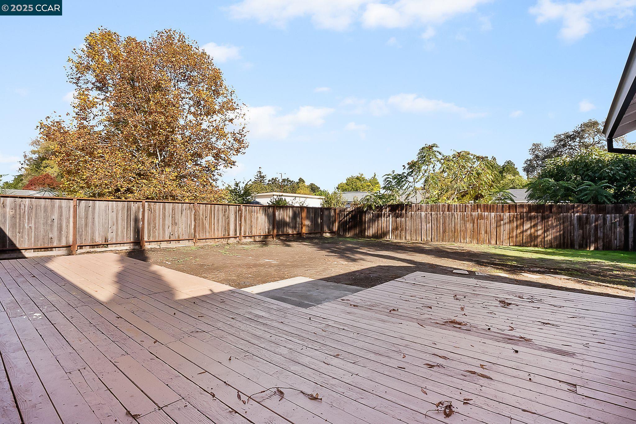 1640 Apple Dr