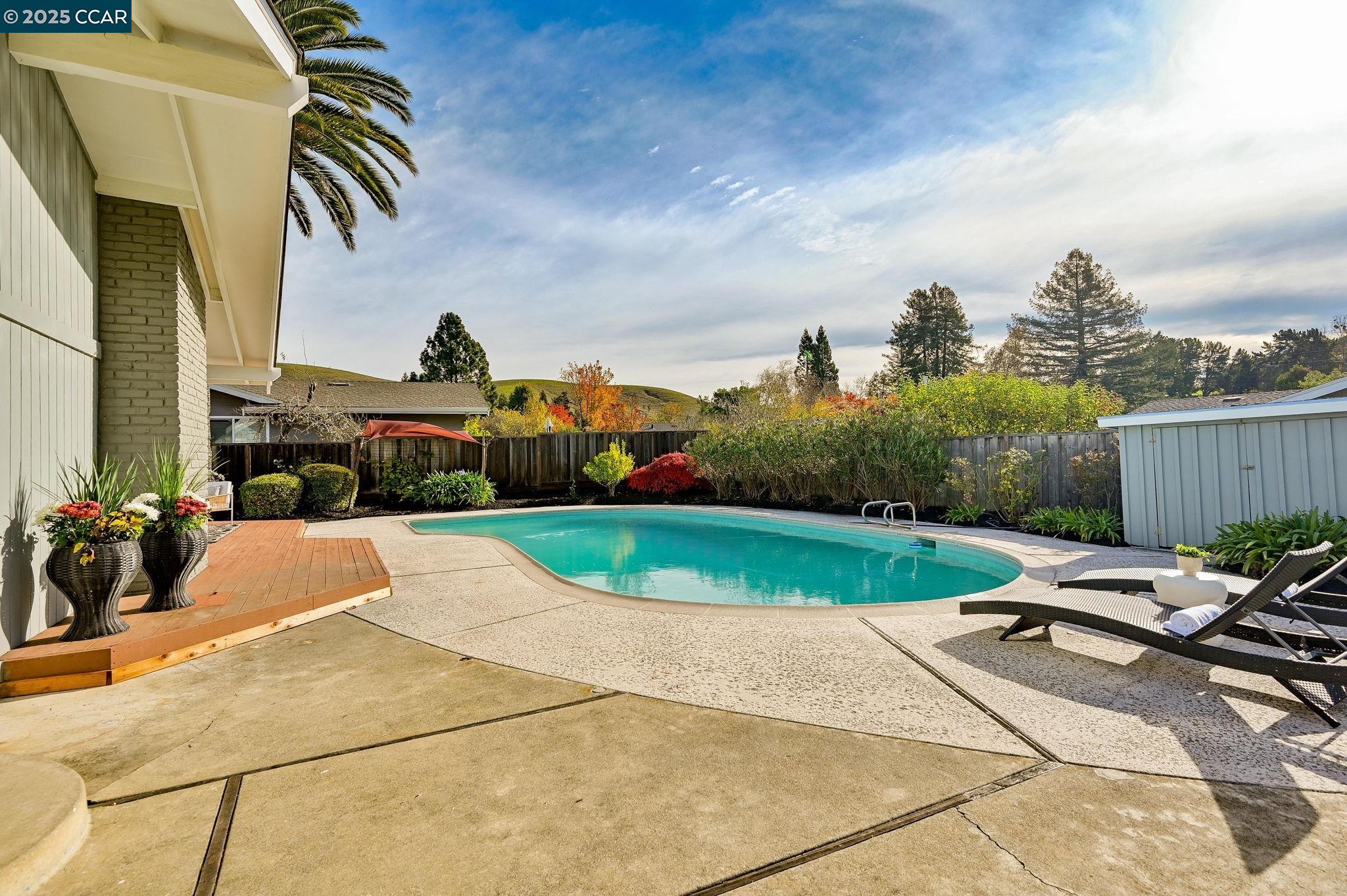420 Stonefield Pl
