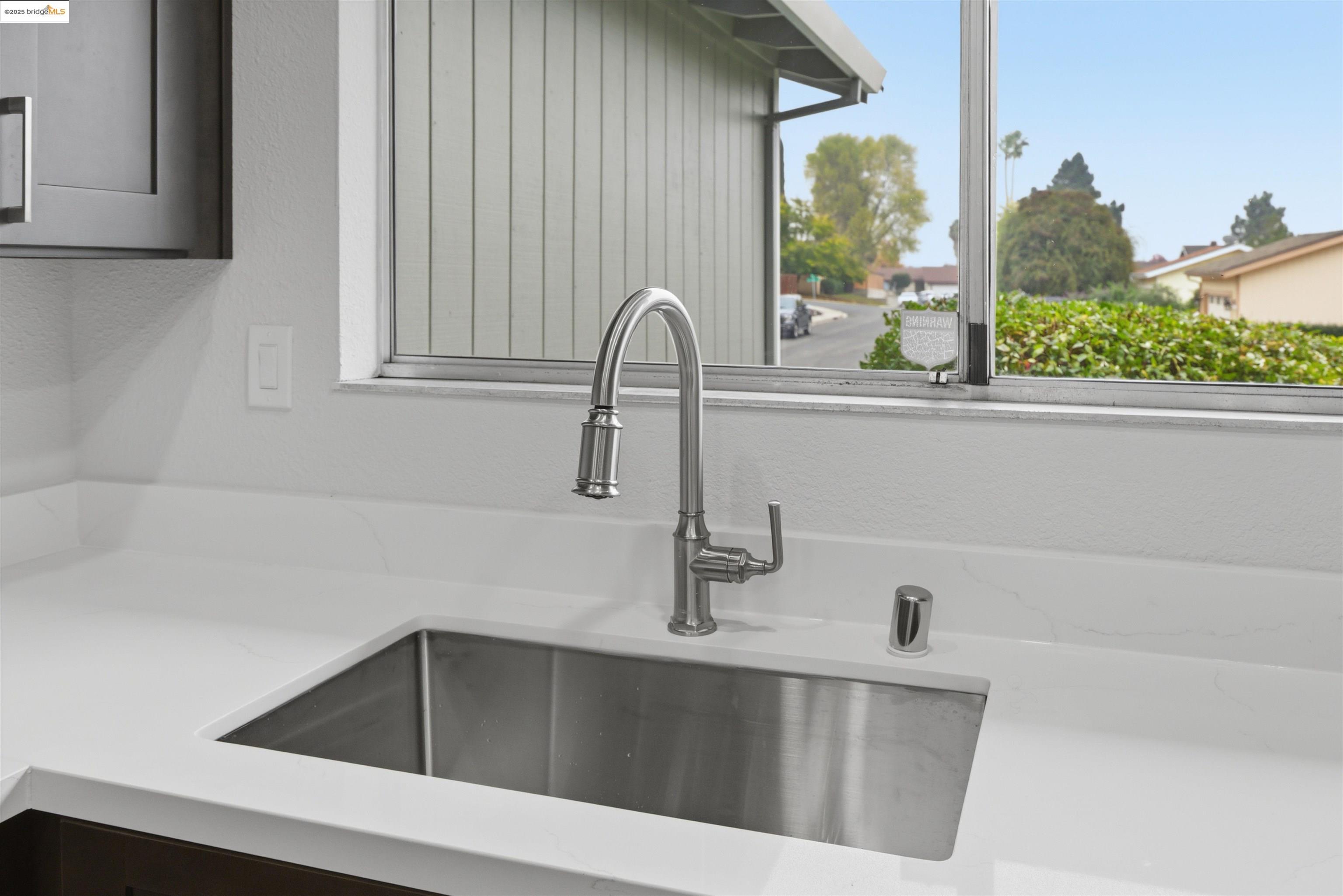 3640 Sun View Terrace