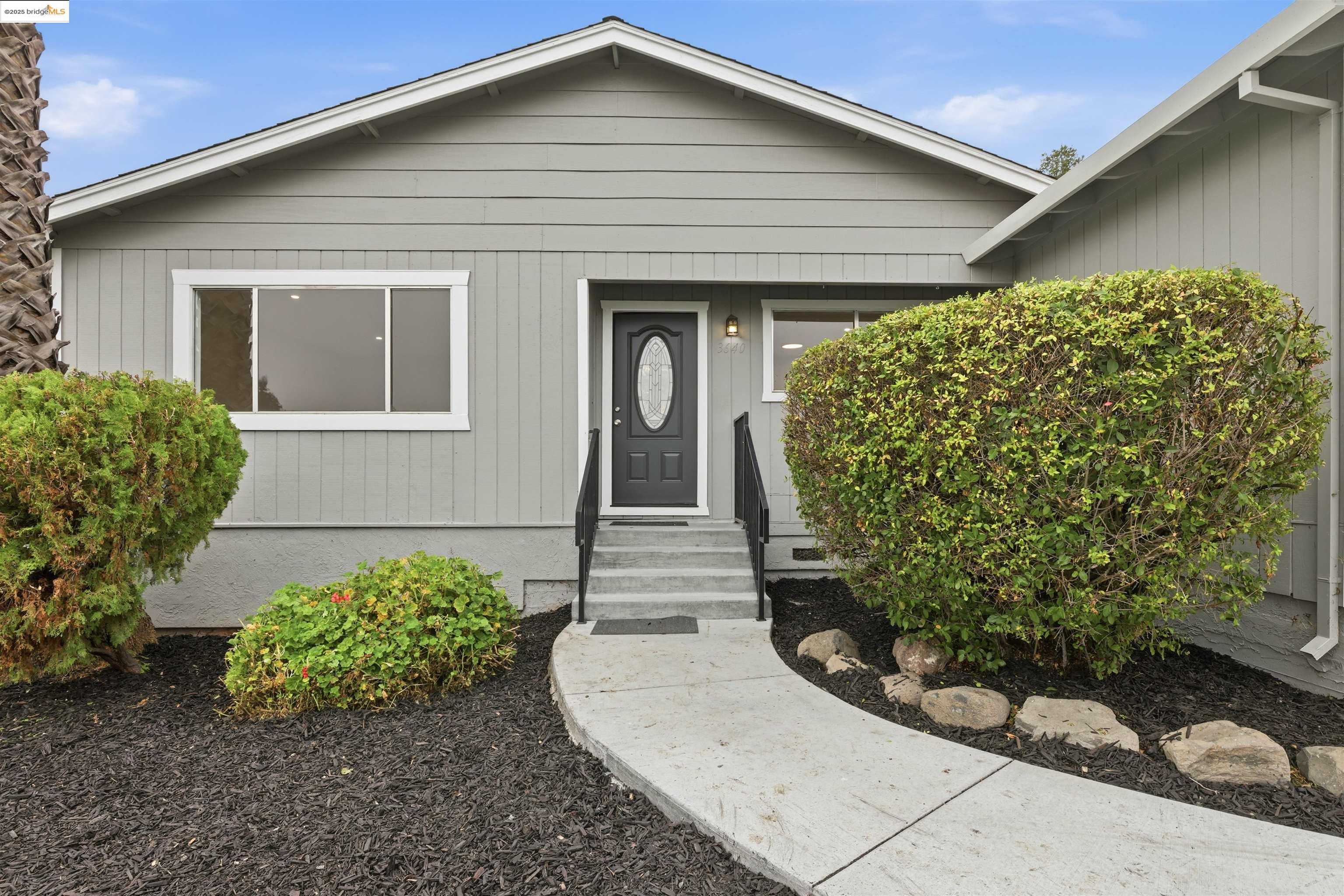 3640 Sun View Terrace