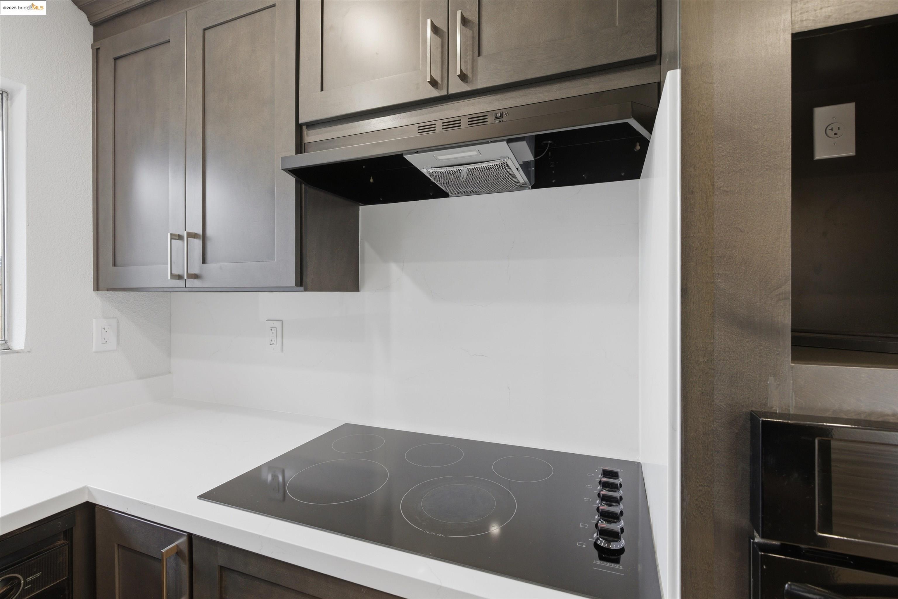 3640 Sun View Terrace