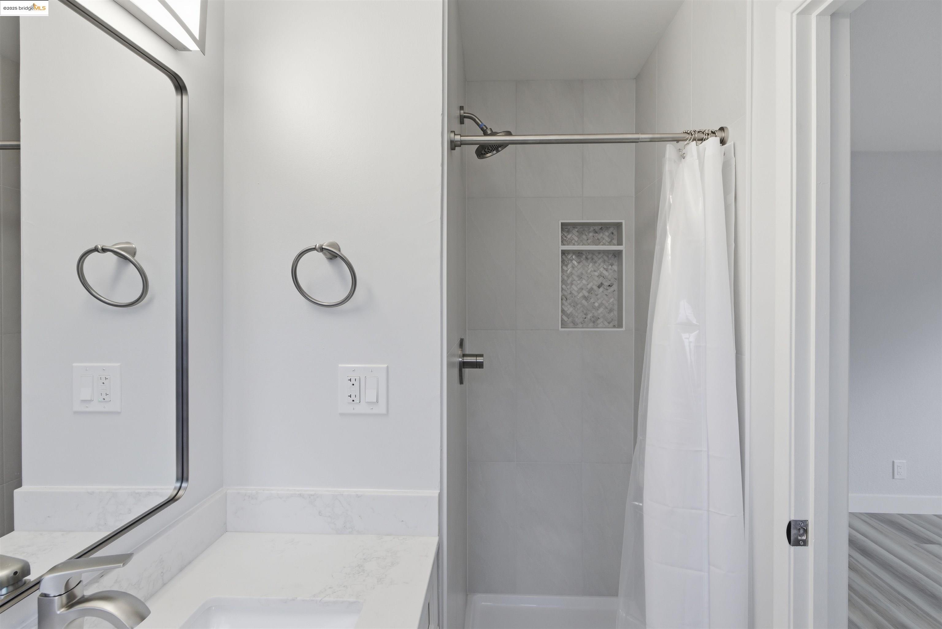 3640 Sun View Terrace