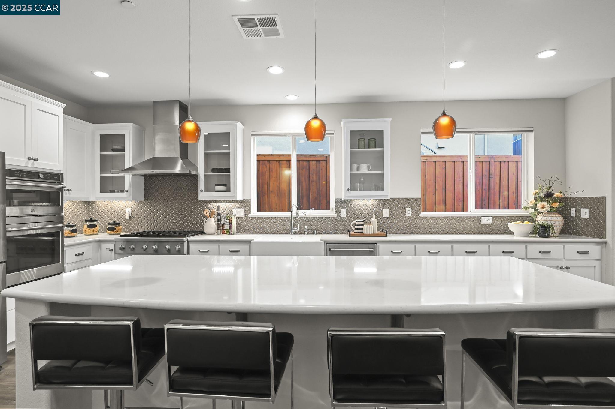 2812 Rio Seco Dr