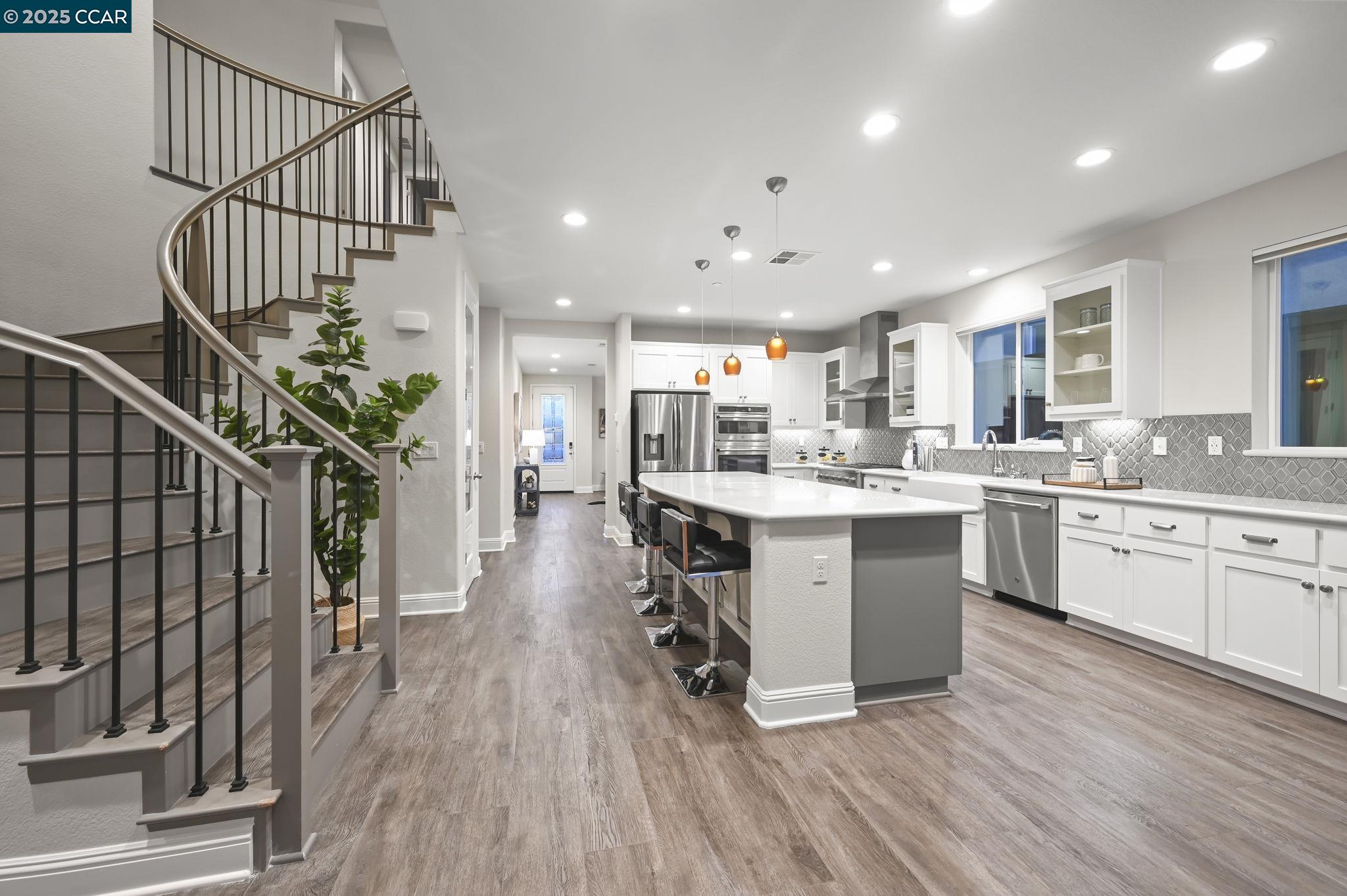 2812 Rio Seco Dr