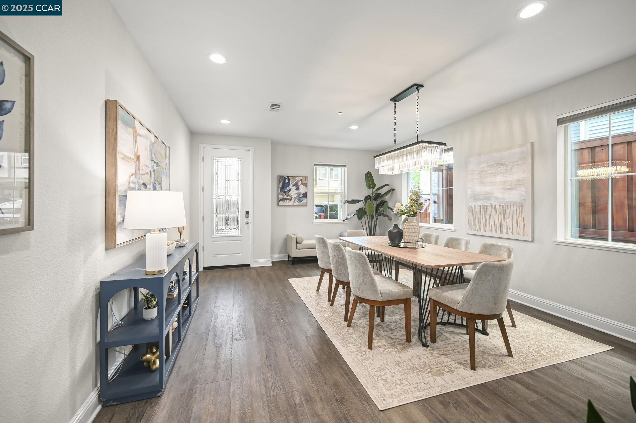 2812 Rio Seco Dr