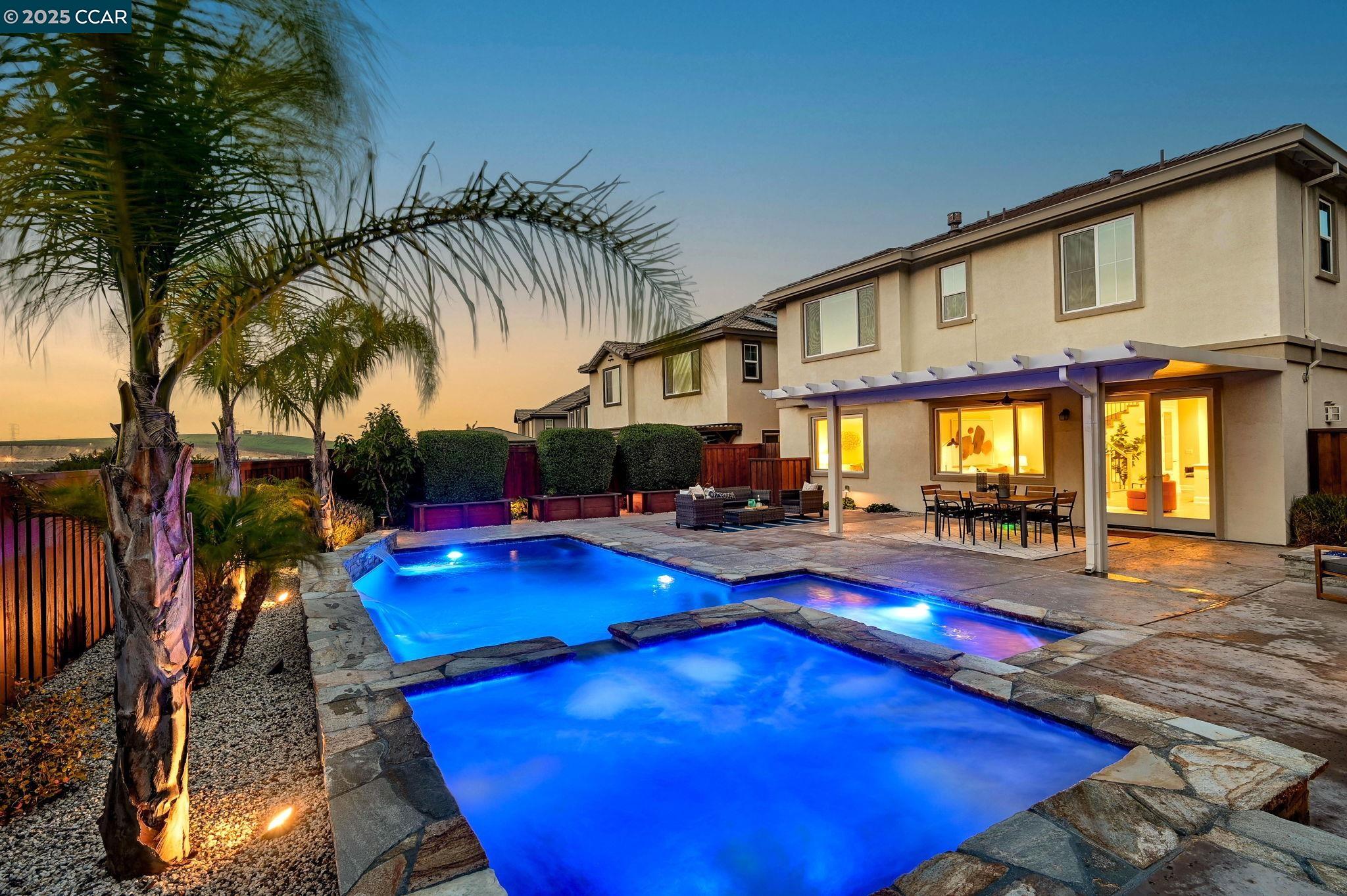 2812 Rio Seco Dr