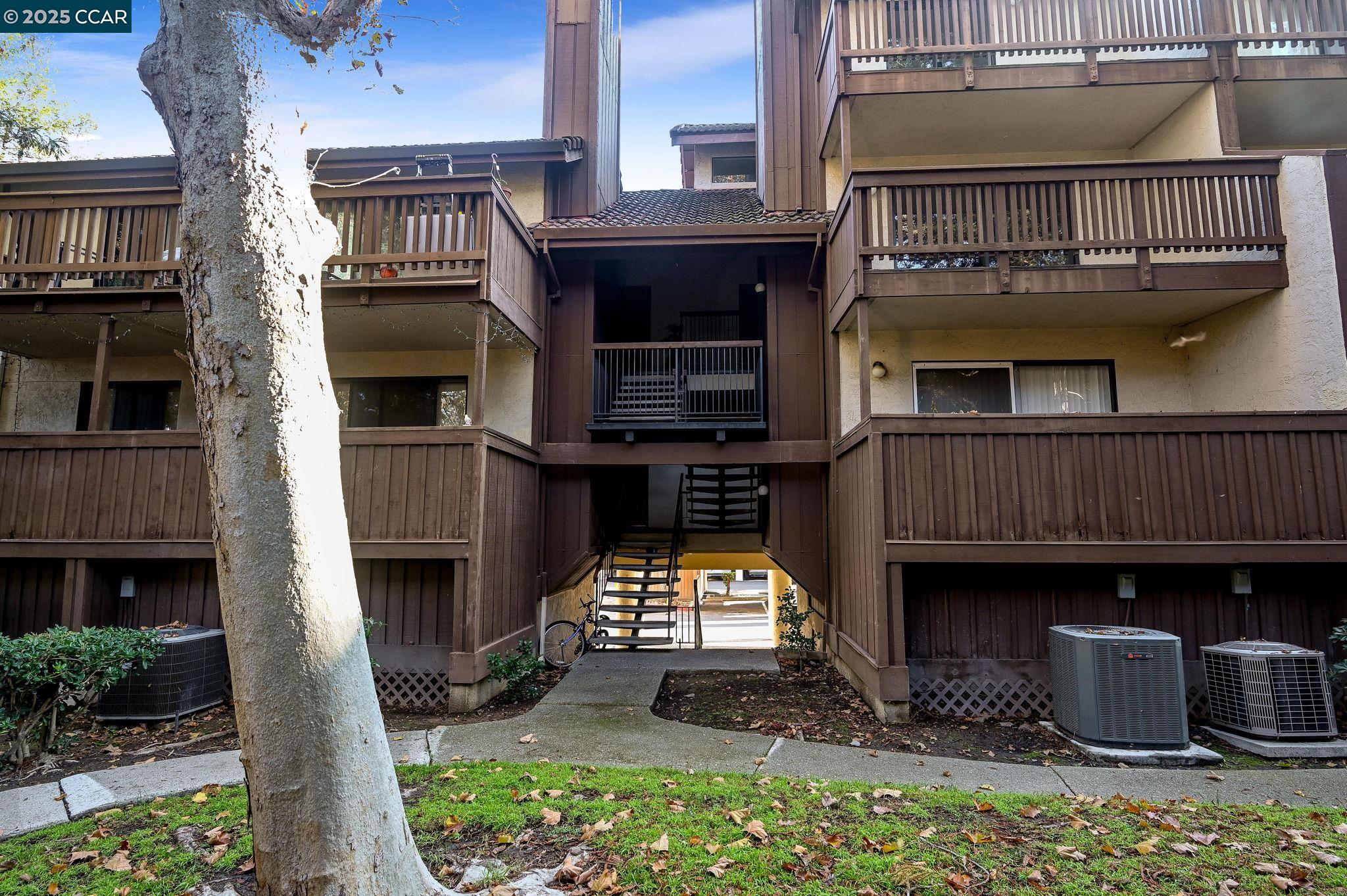2055 Sierra Rd # 82