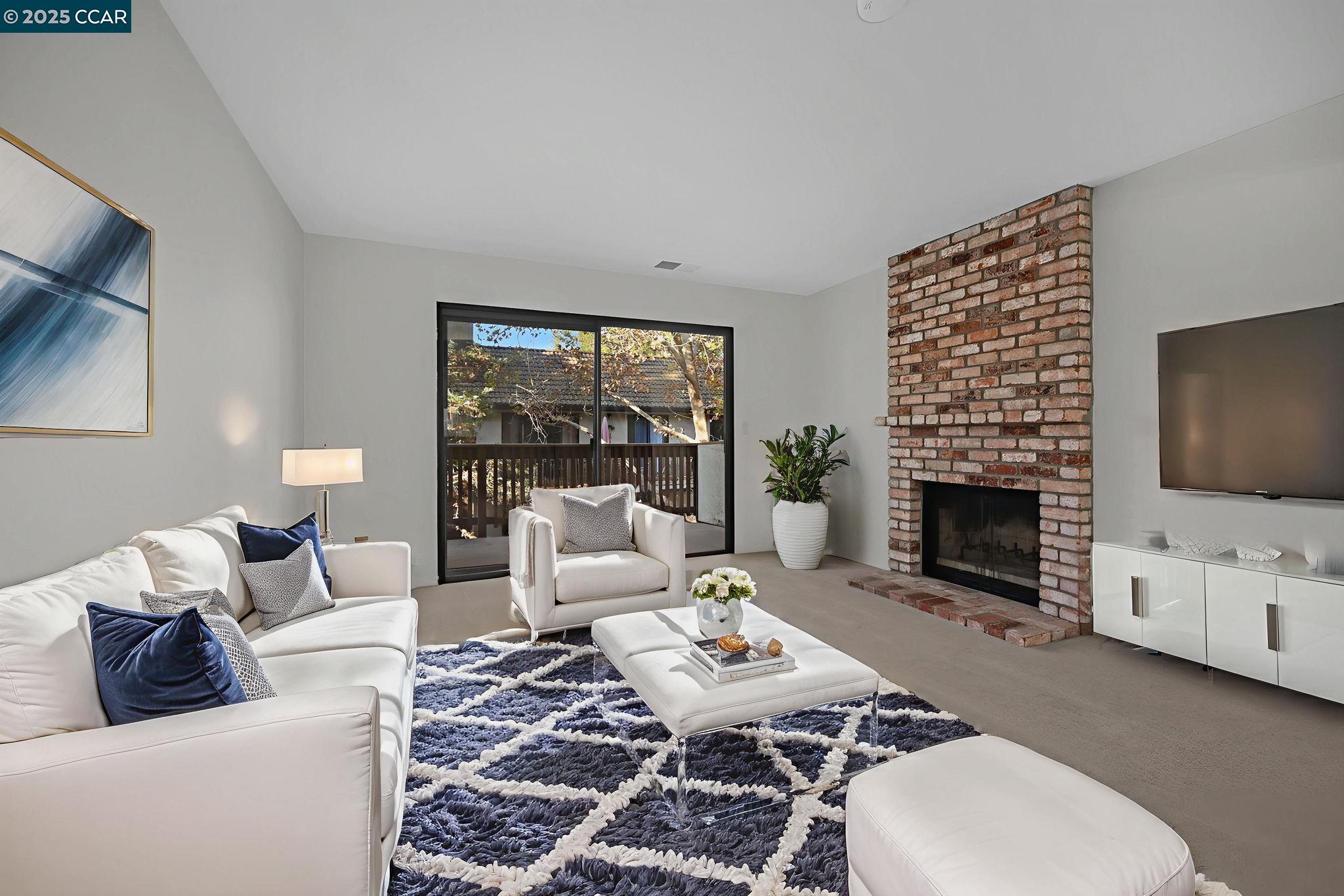 2055 Sierra Rd # 82