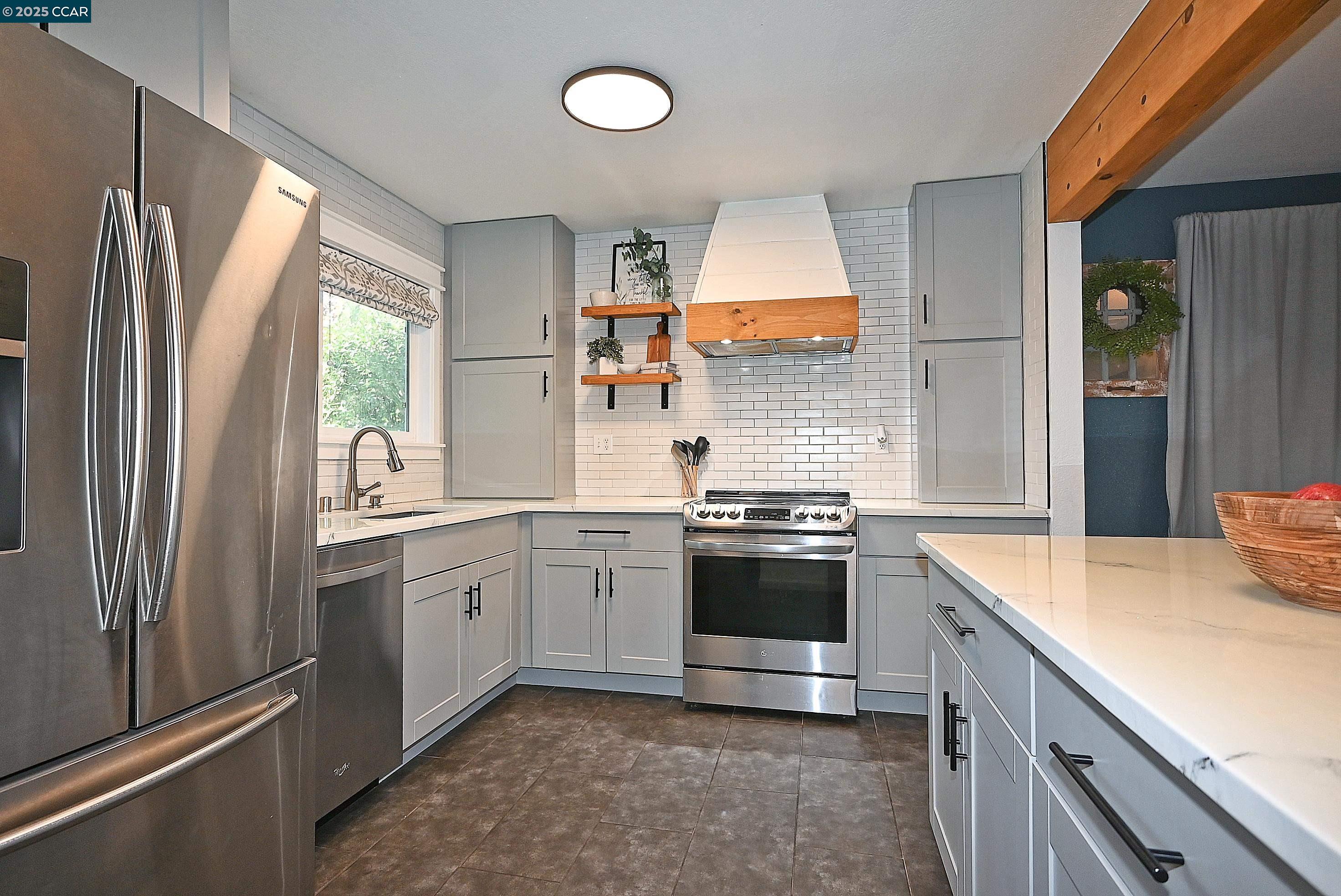 2514 Fern Leaf Ln