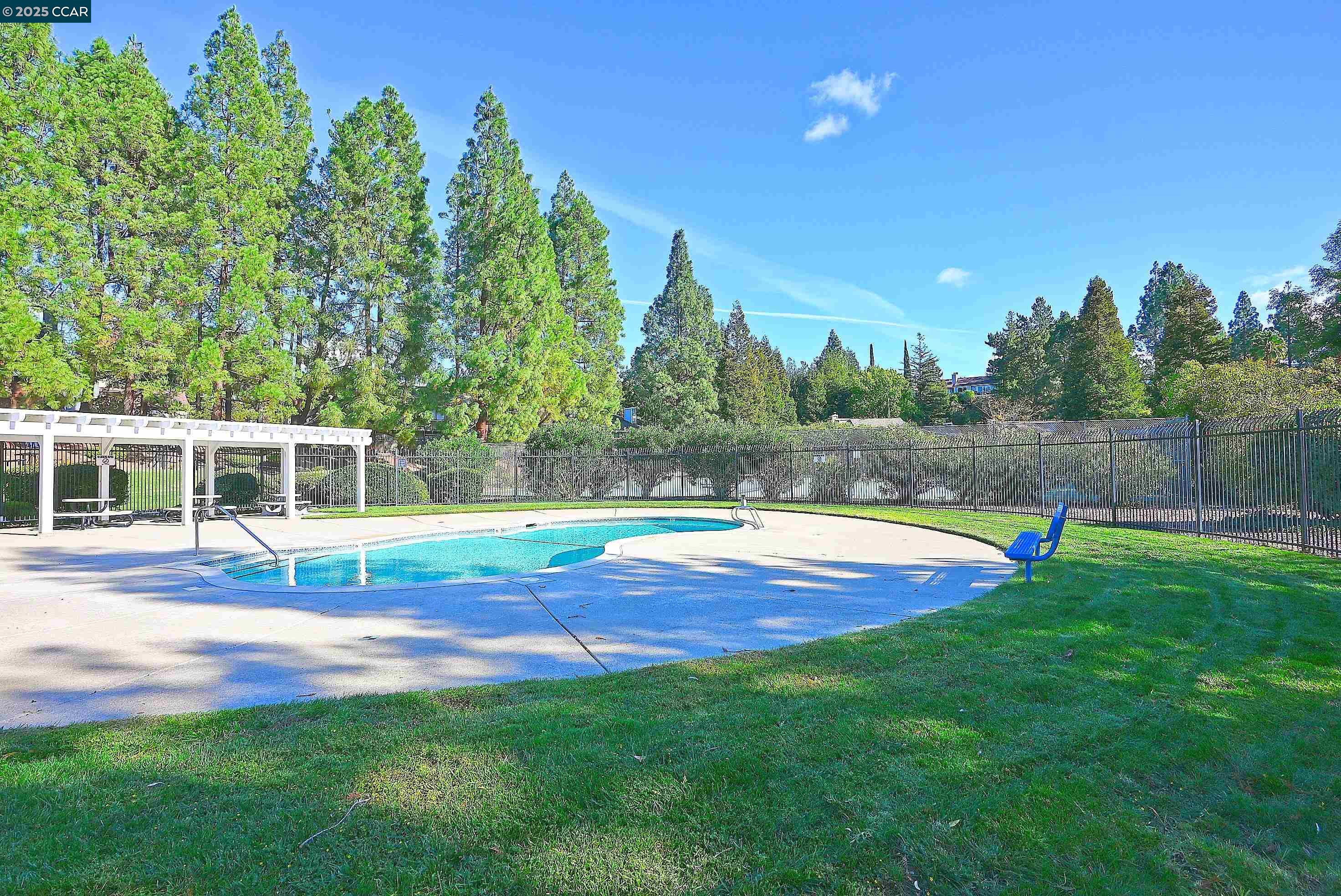 2514 Fern Leaf Ln