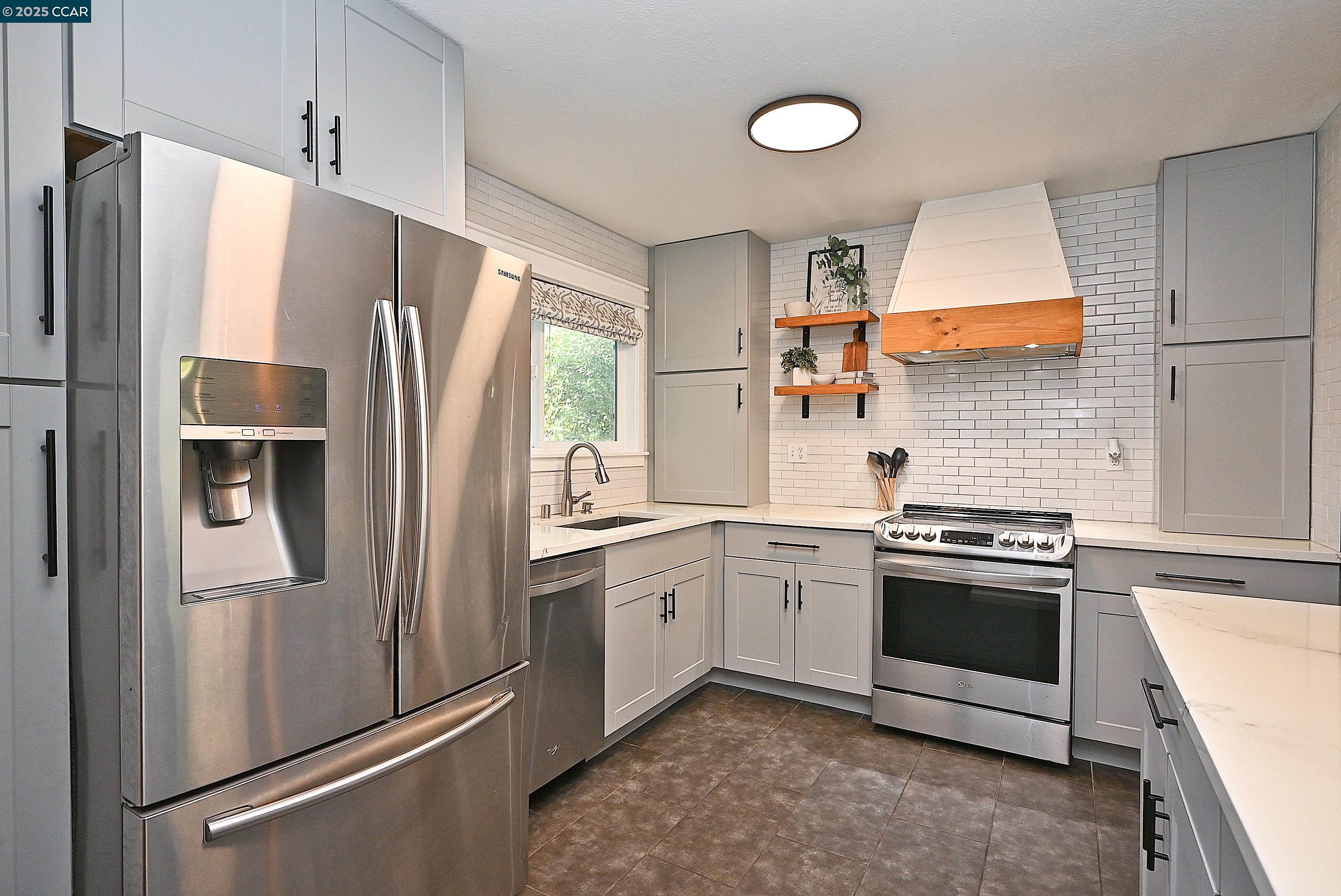 2514 Fern Leaf Ln