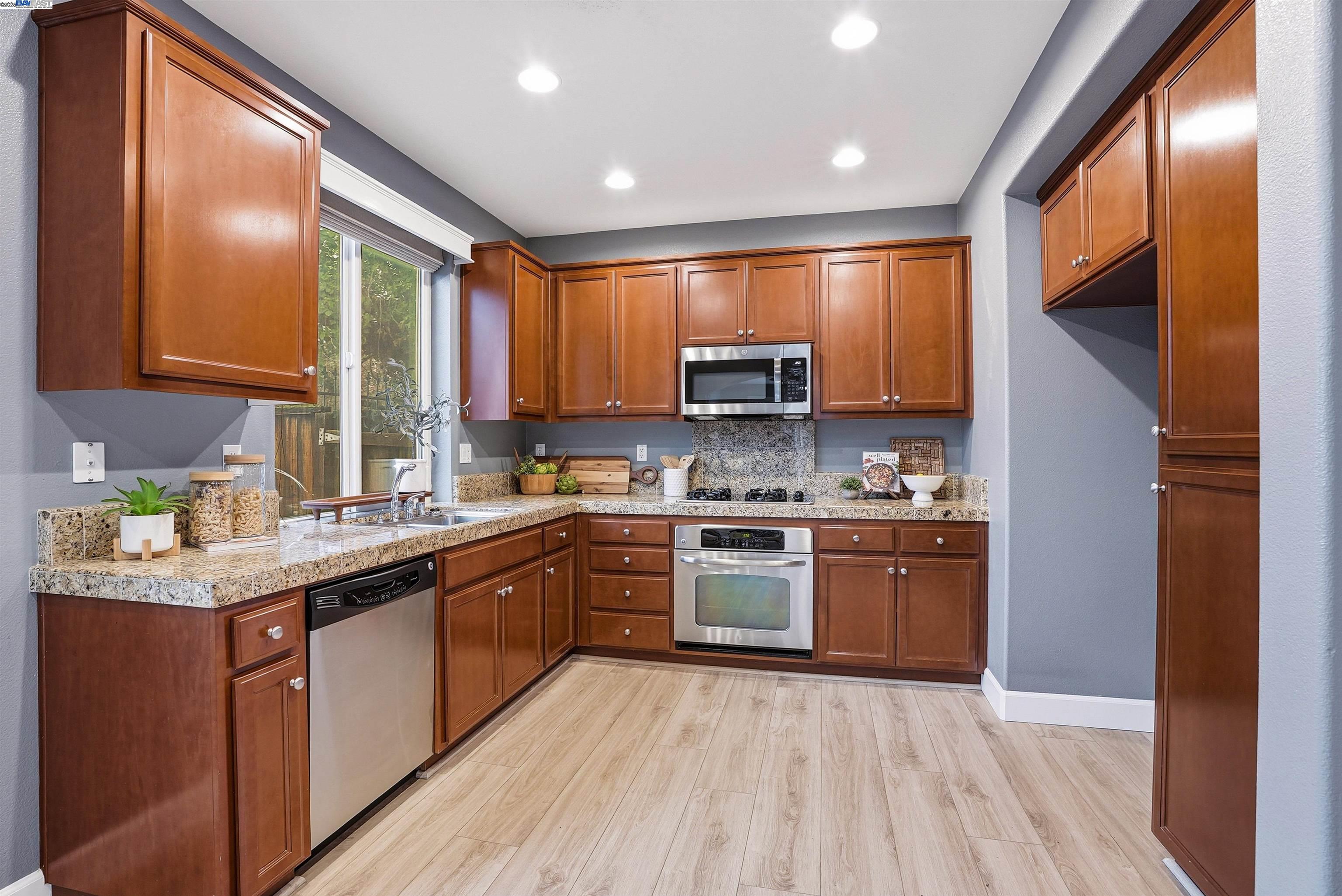 1174 Juan Jose Ln
