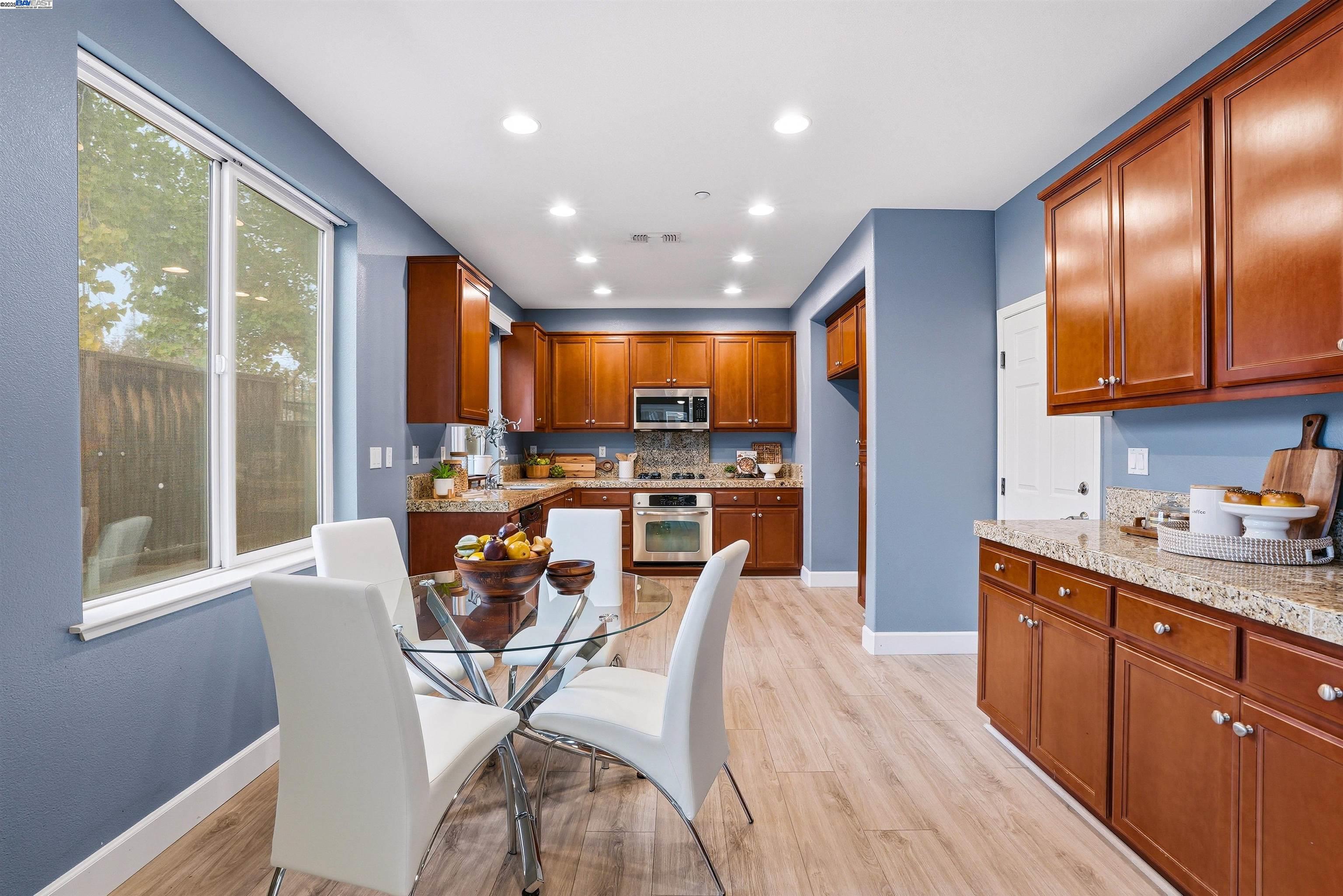 1174 Juan Jose Ln