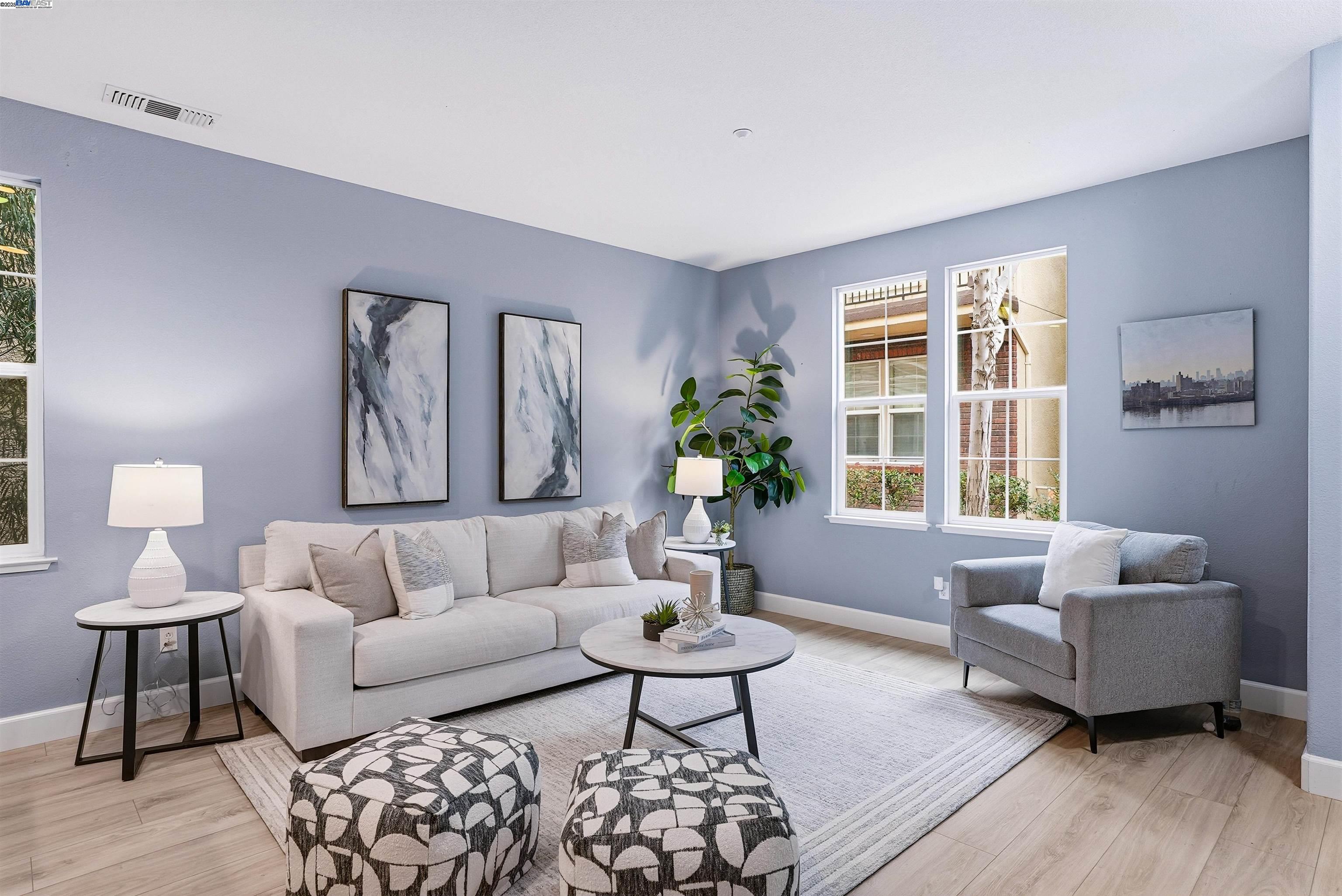 1174 Juan Jose Ln