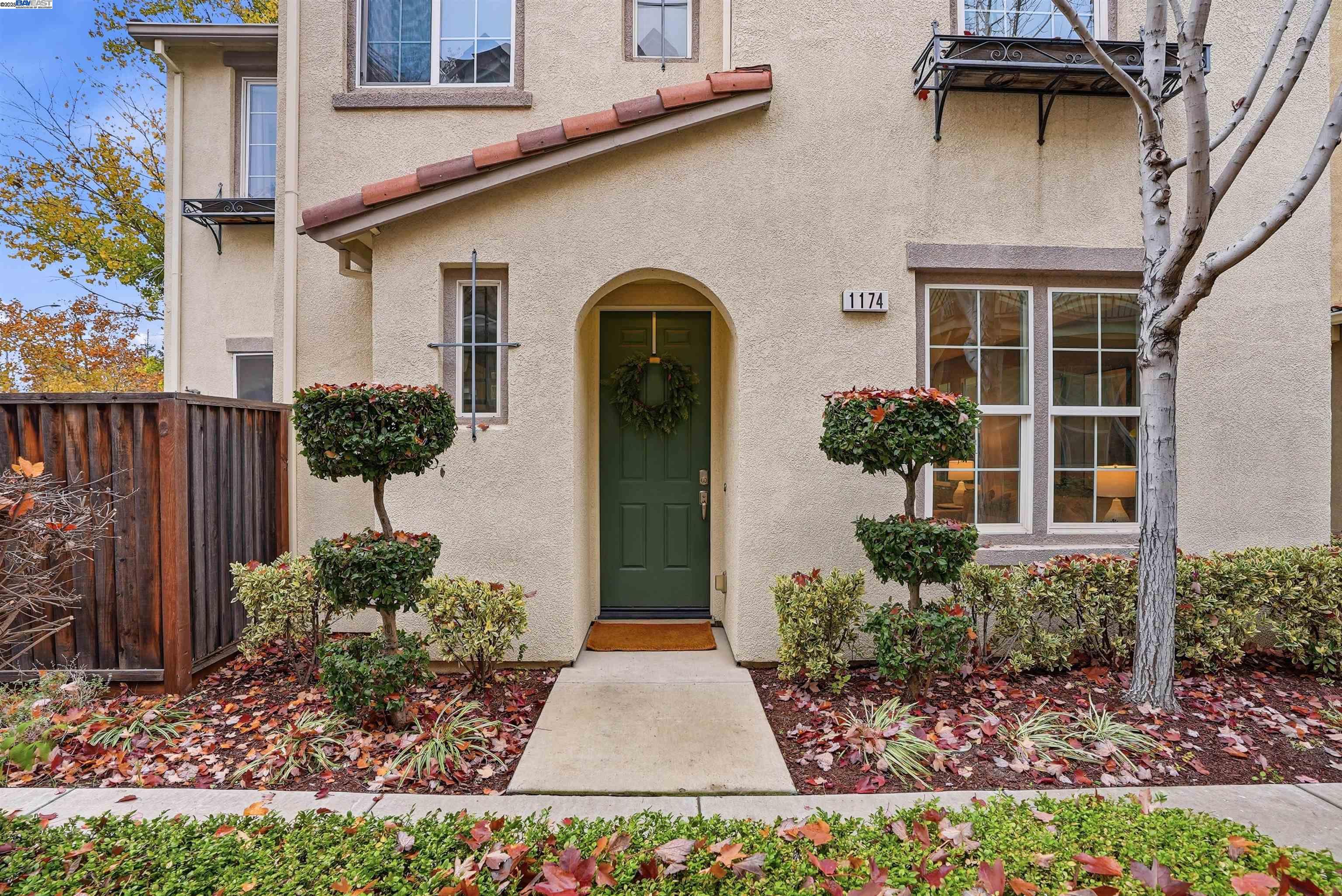 1174 Juan Jose Ln