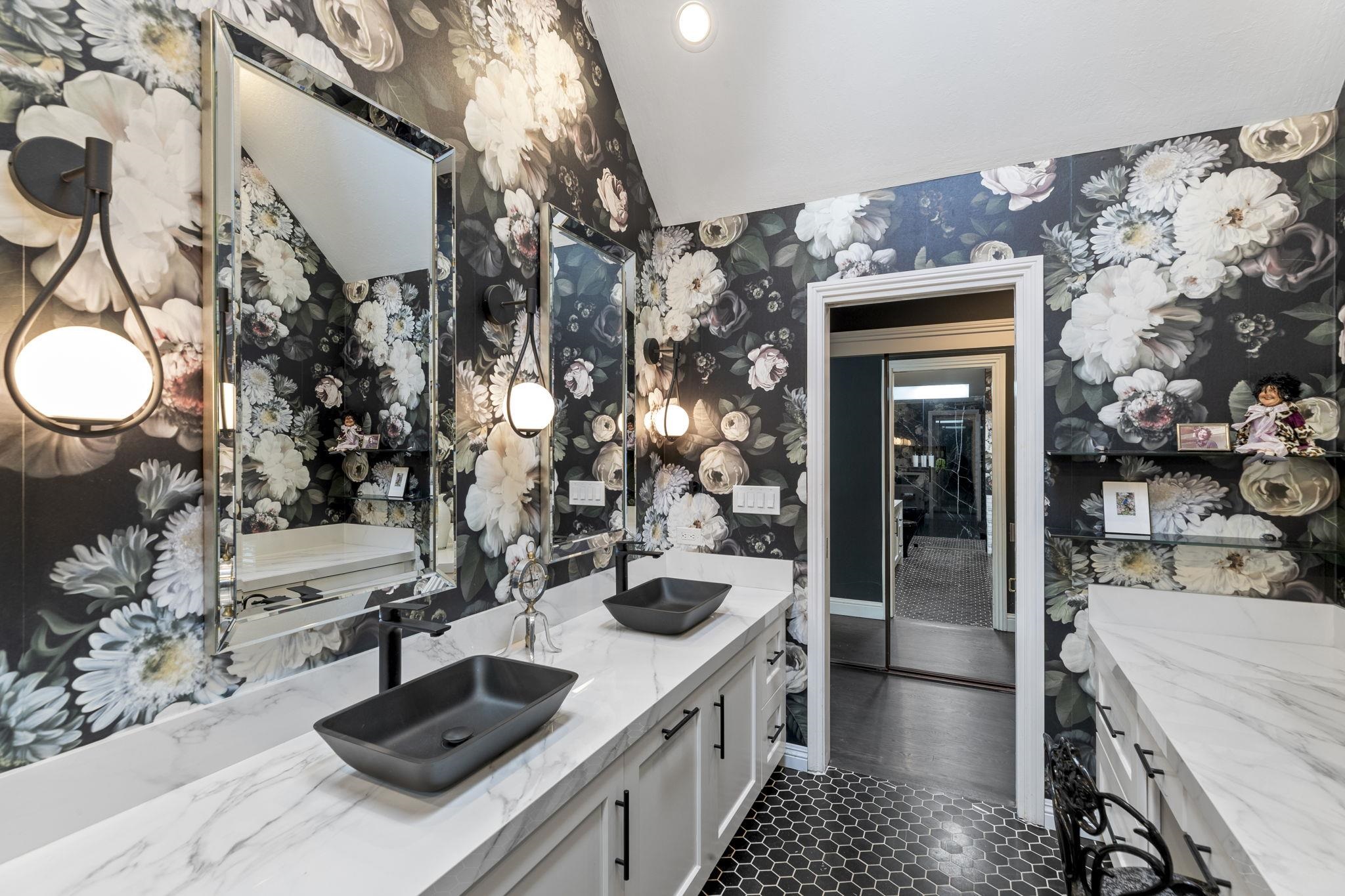 1124 Merlin Ct