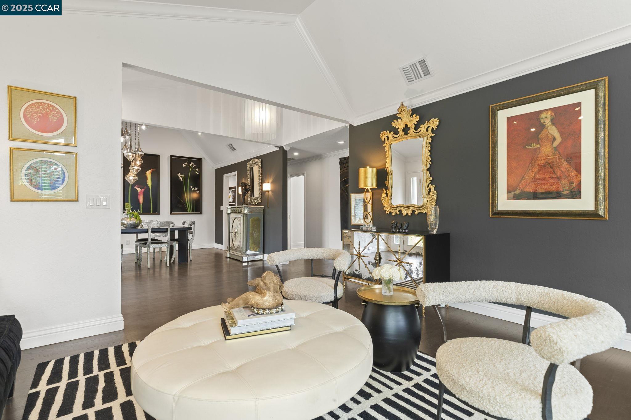 1124 Merlin Ct