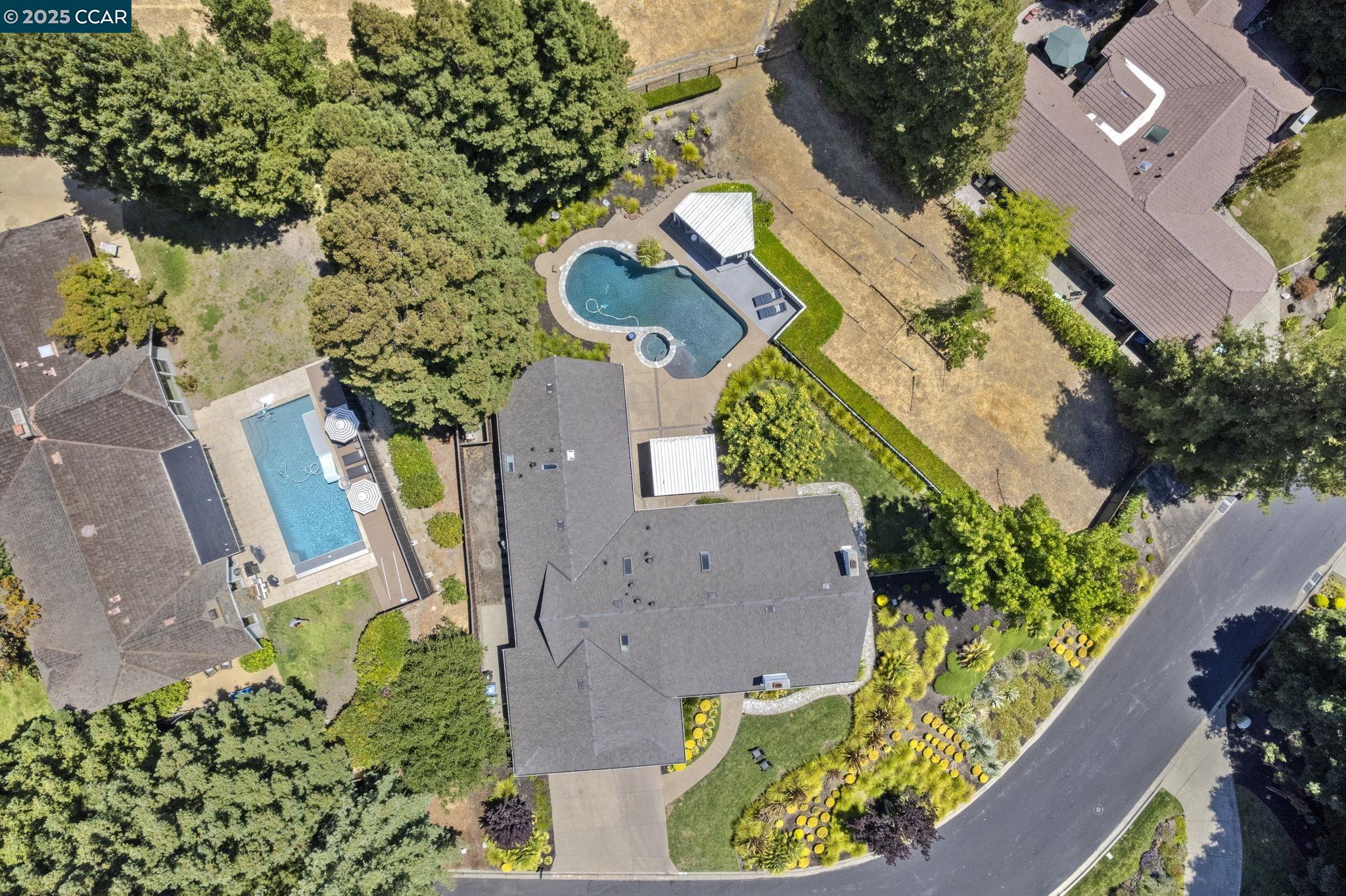 1124 Merlin Ct