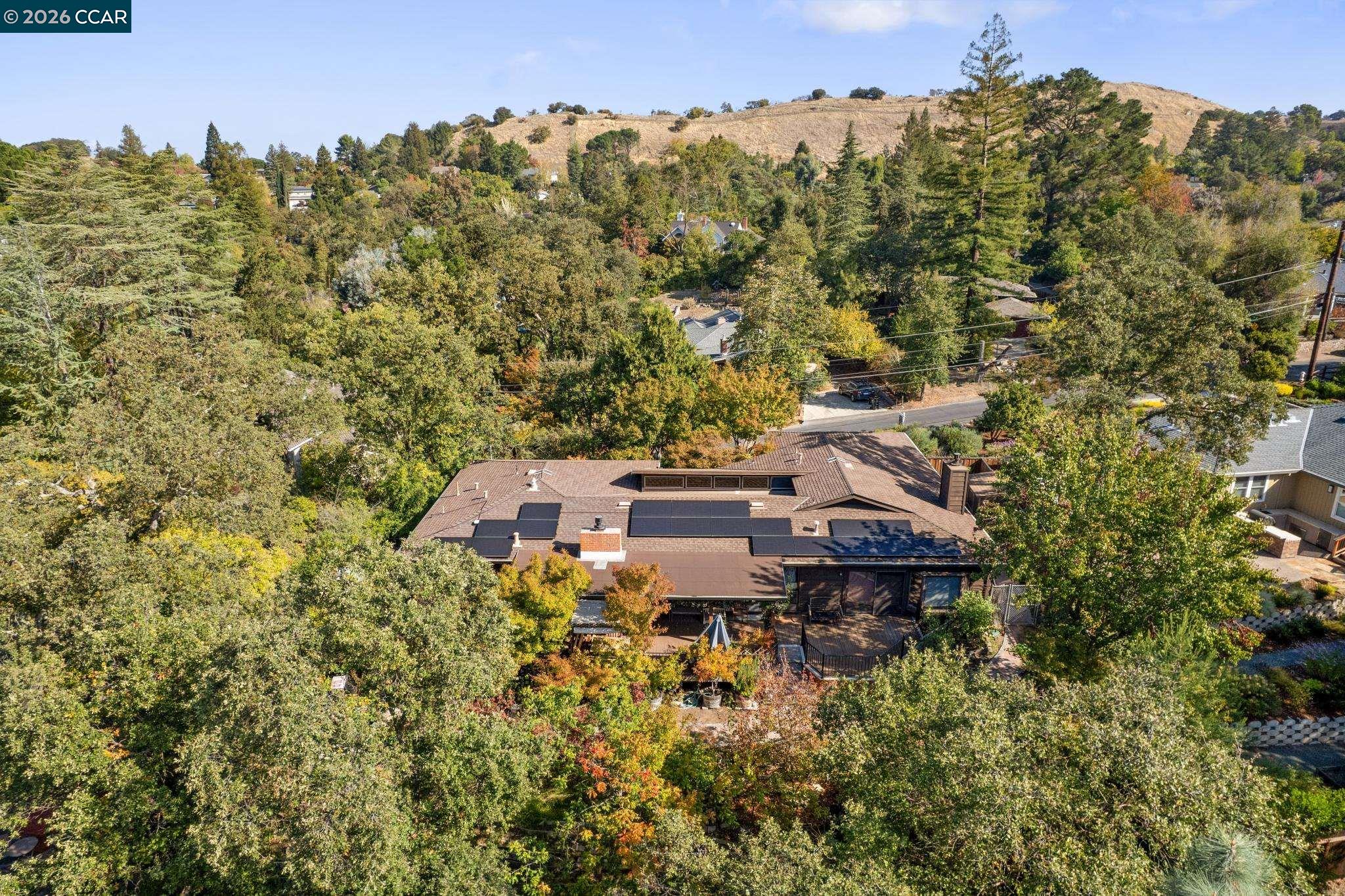 411 La Vista Rd