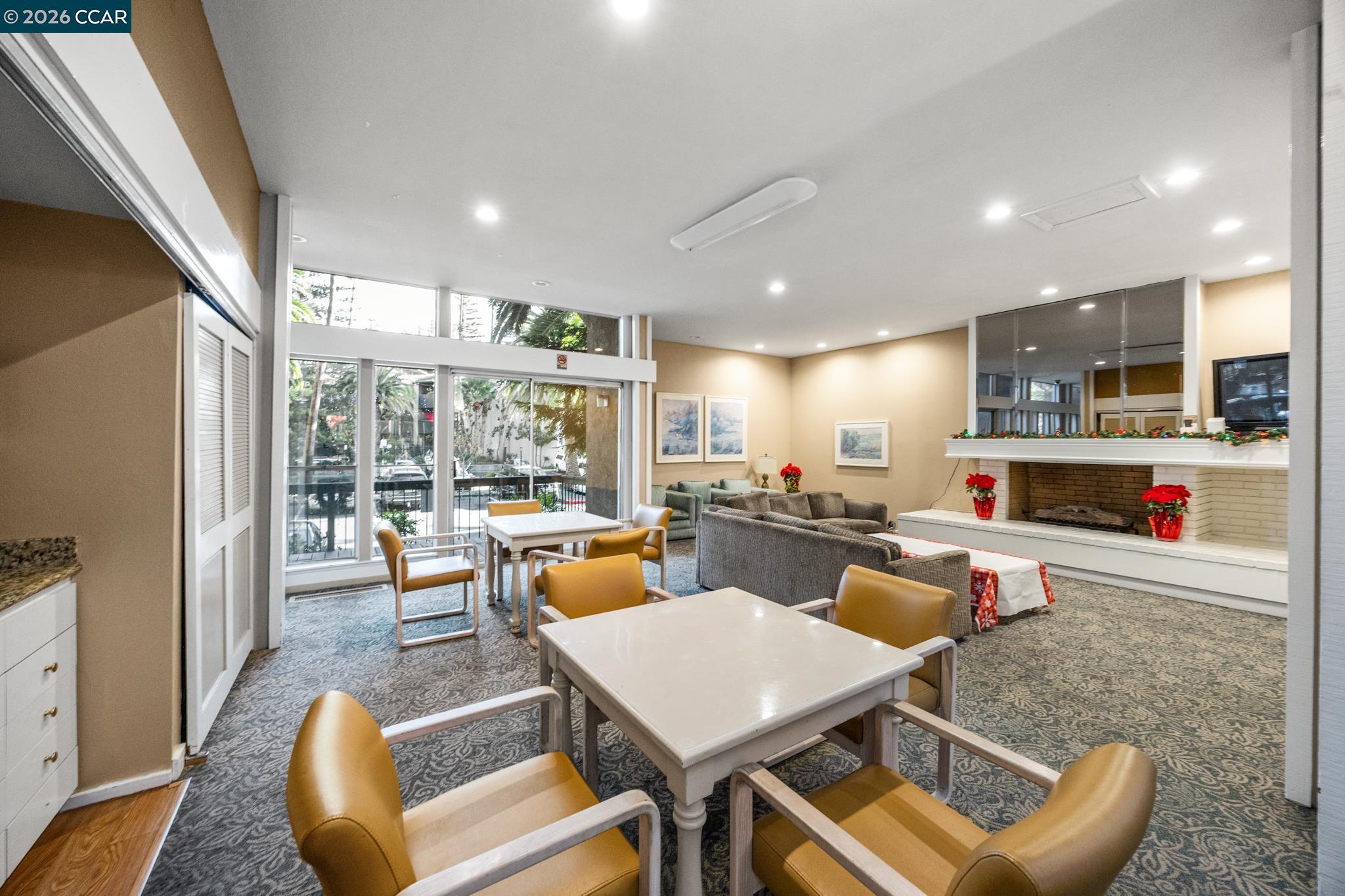 185 Sierra Dr # 316