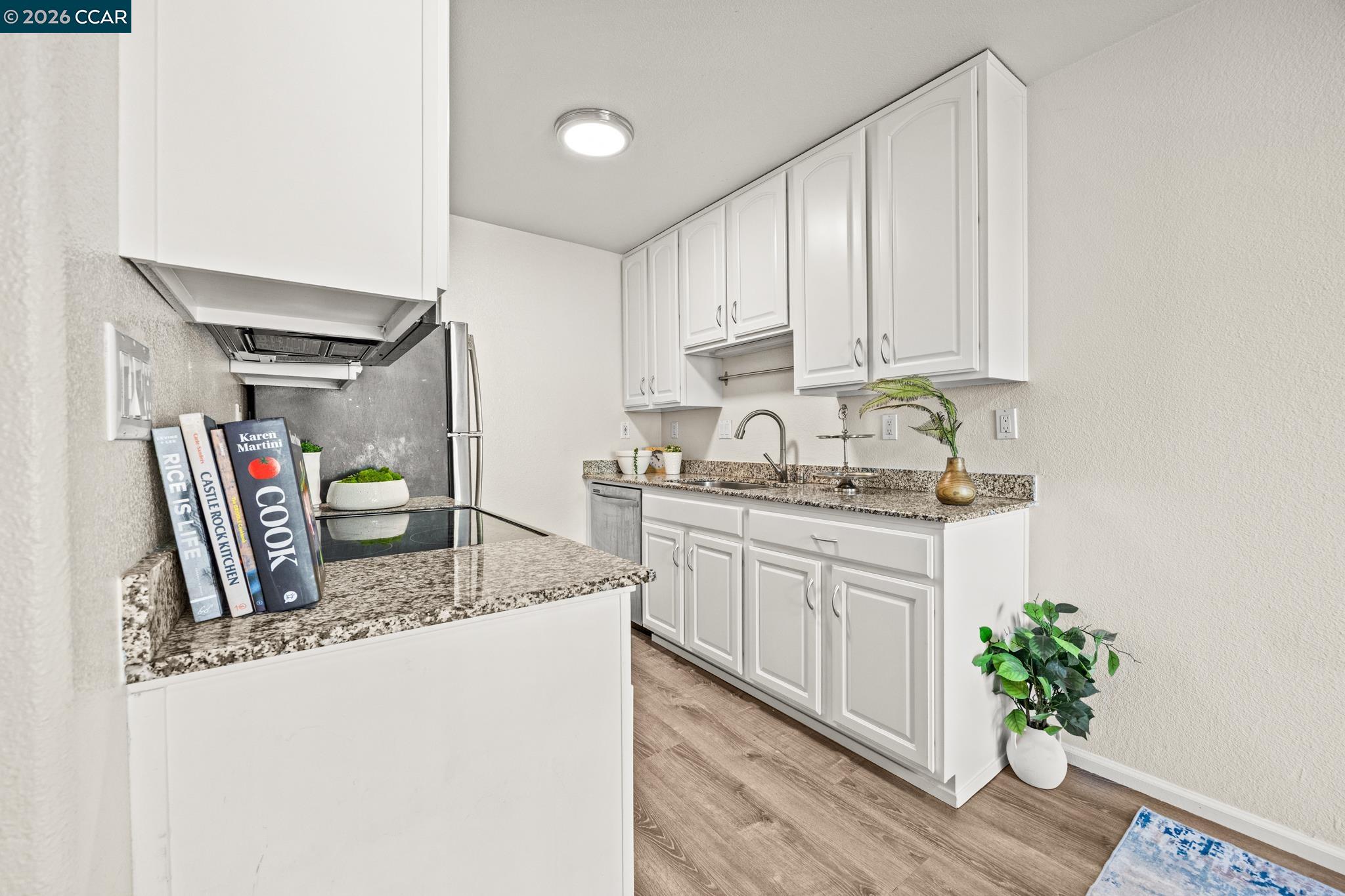 185 Sierra Dr # 316