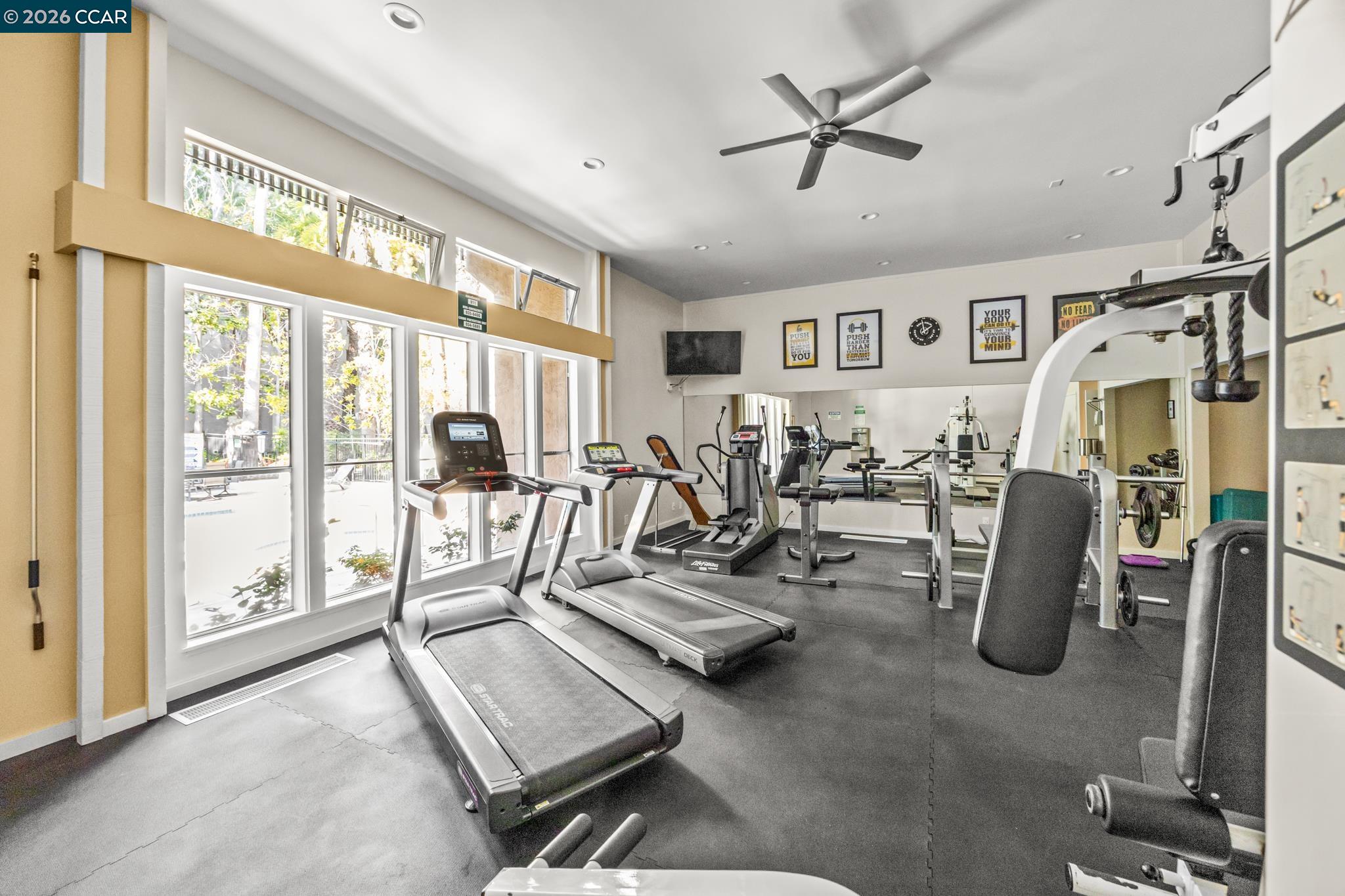 185 Sierra Dr # 316