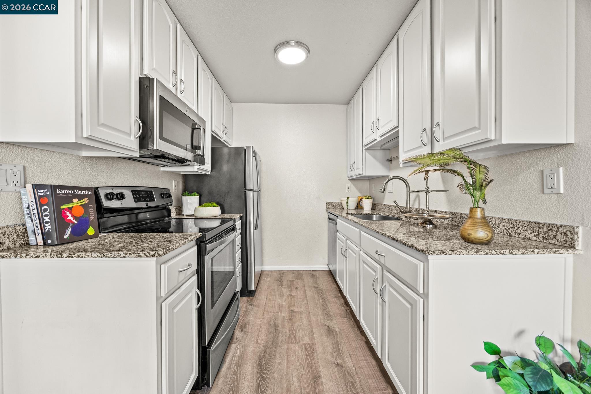 185 Sierra Dr # 316