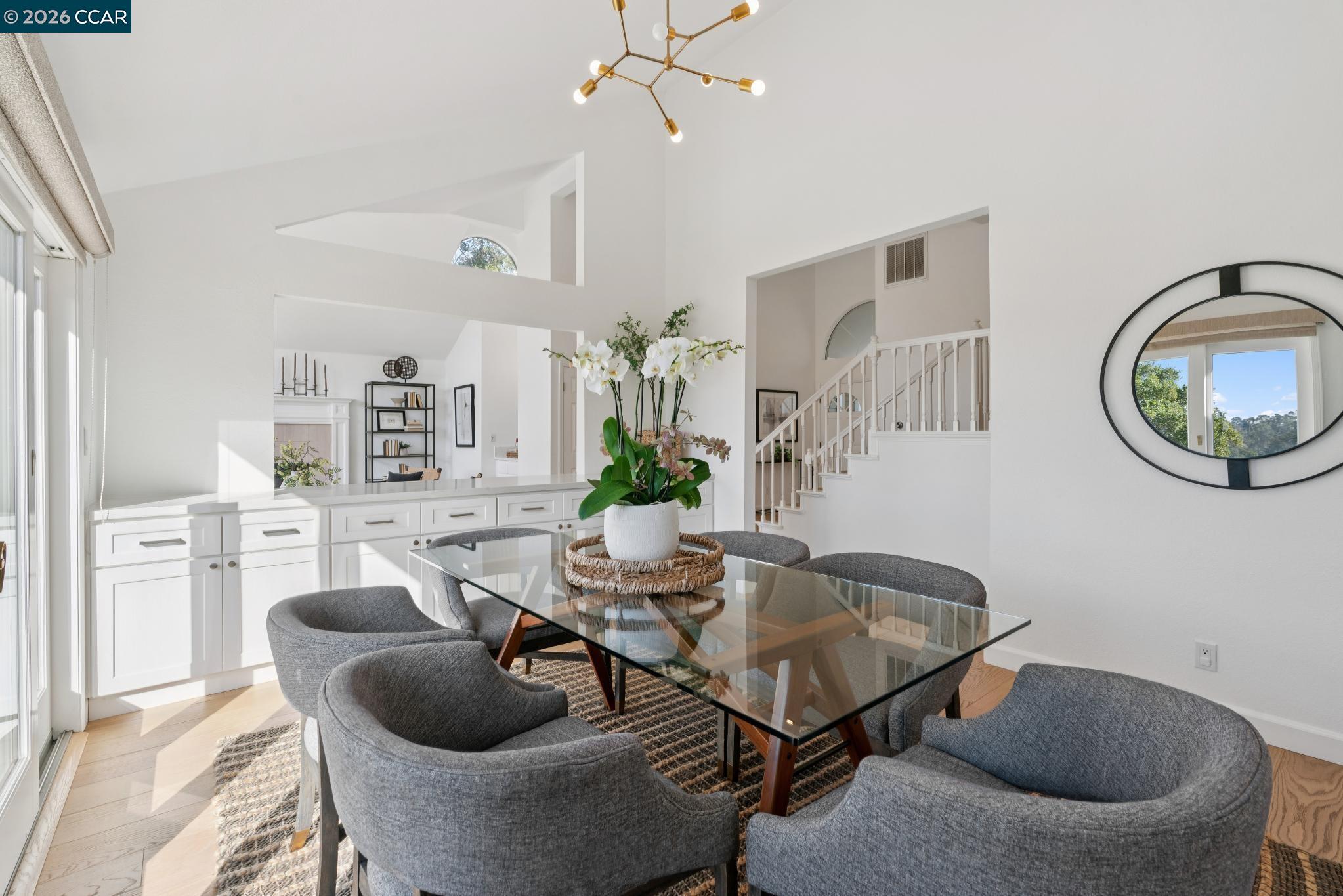 1715 Alhambra Ln