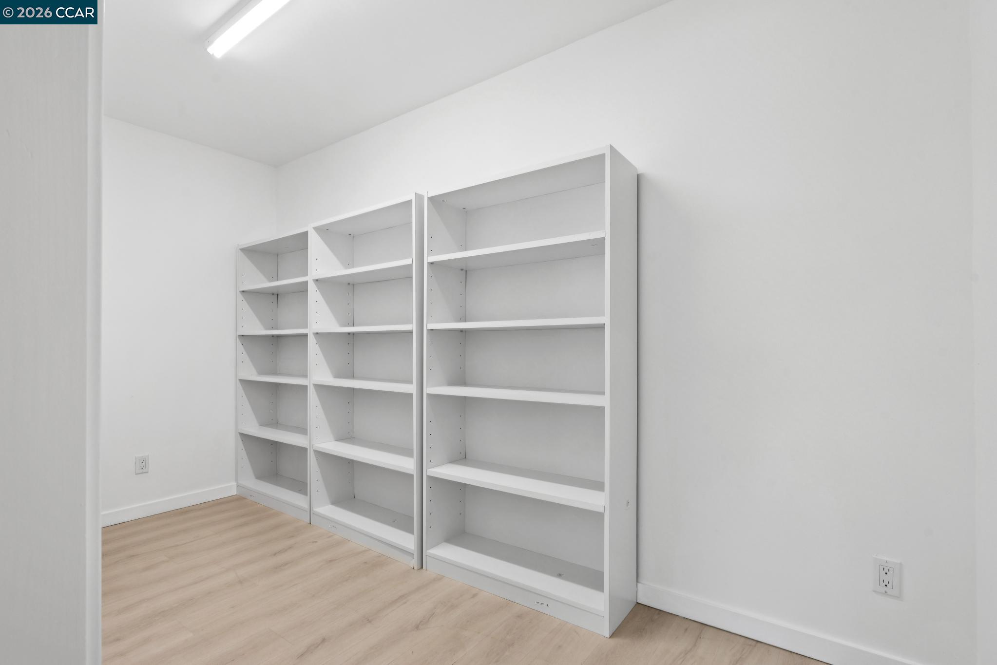 1715 Alhambra Ln