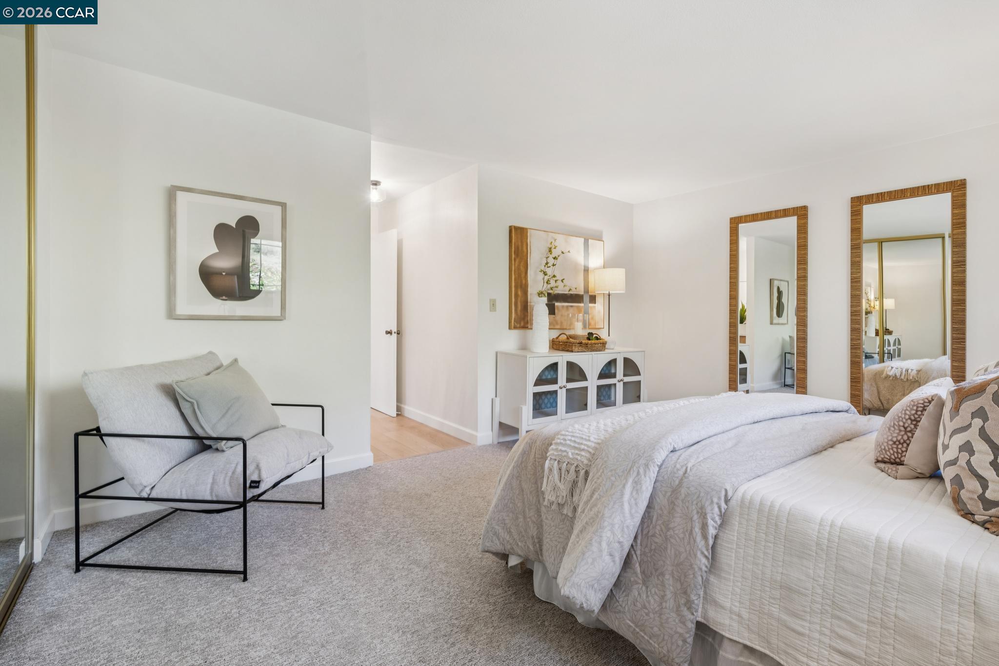 139 Regency Dr
