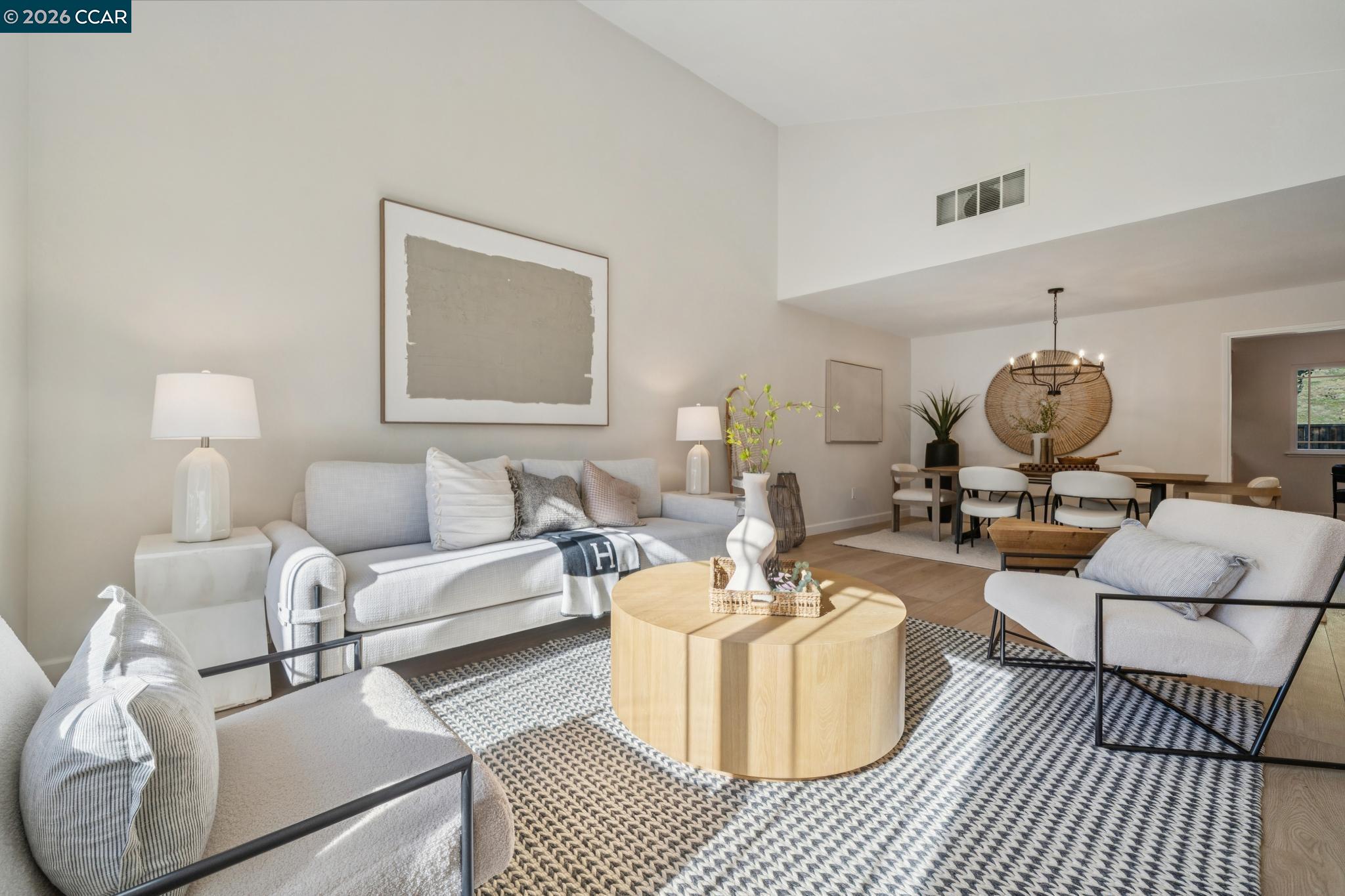 139 Regency Dr