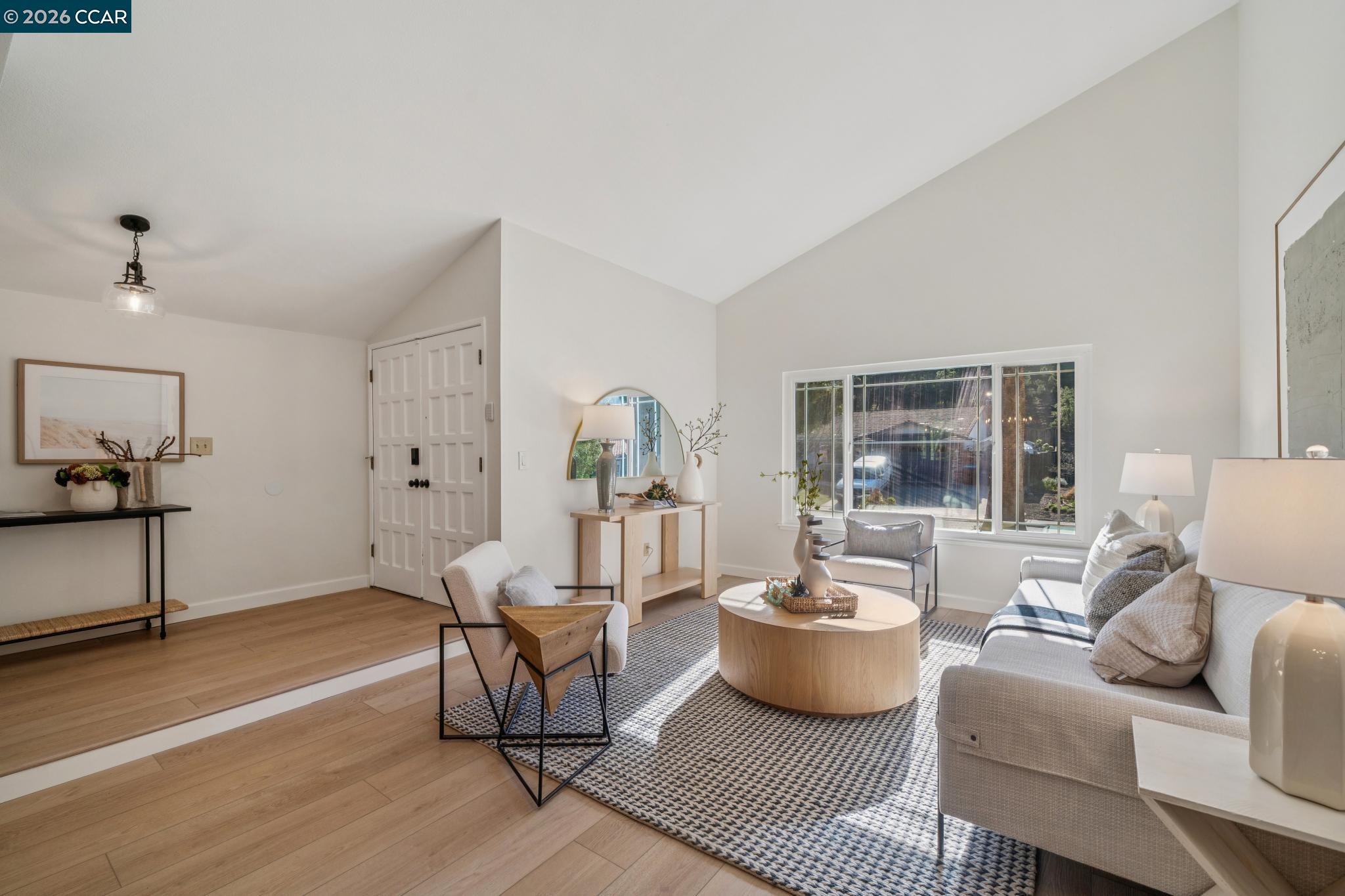 139 Regency Dr
