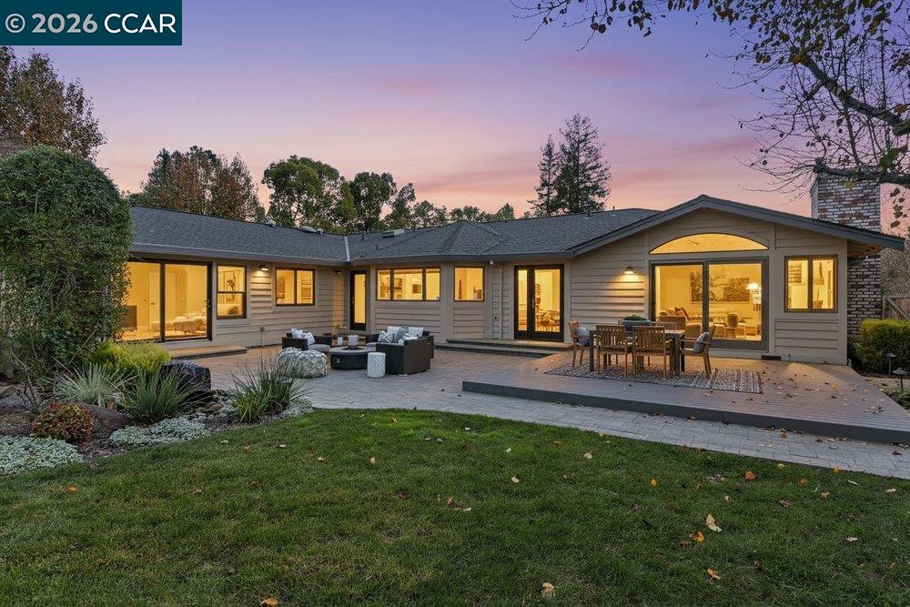 2 Willow Springs Lane