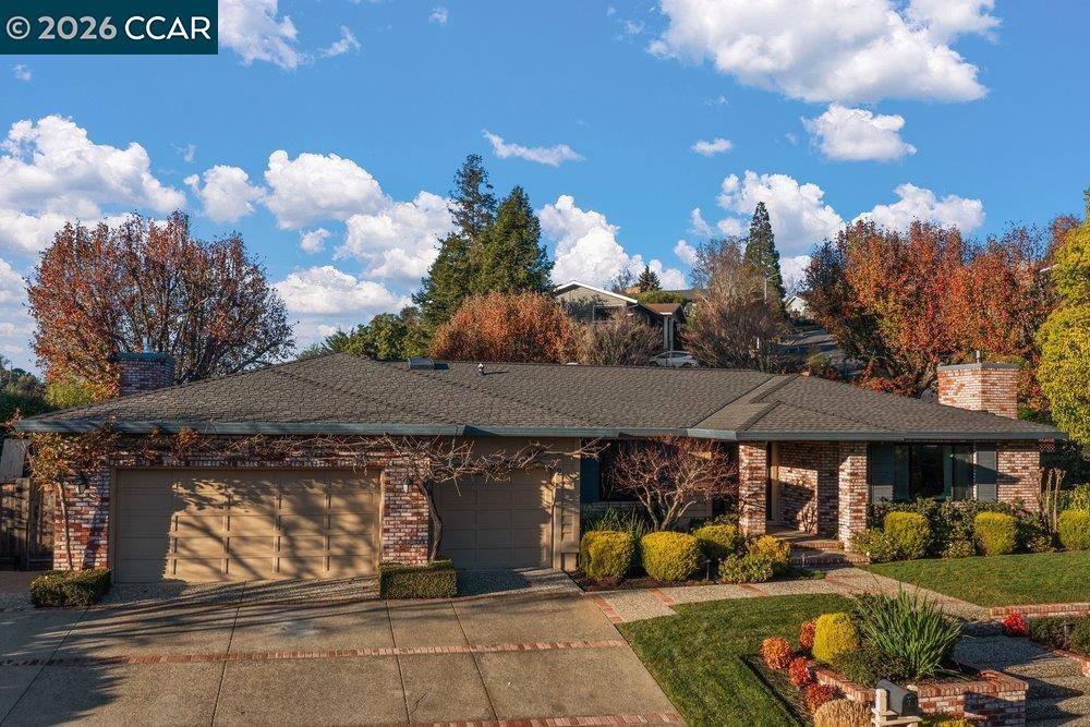 2 Willow Springs Lane