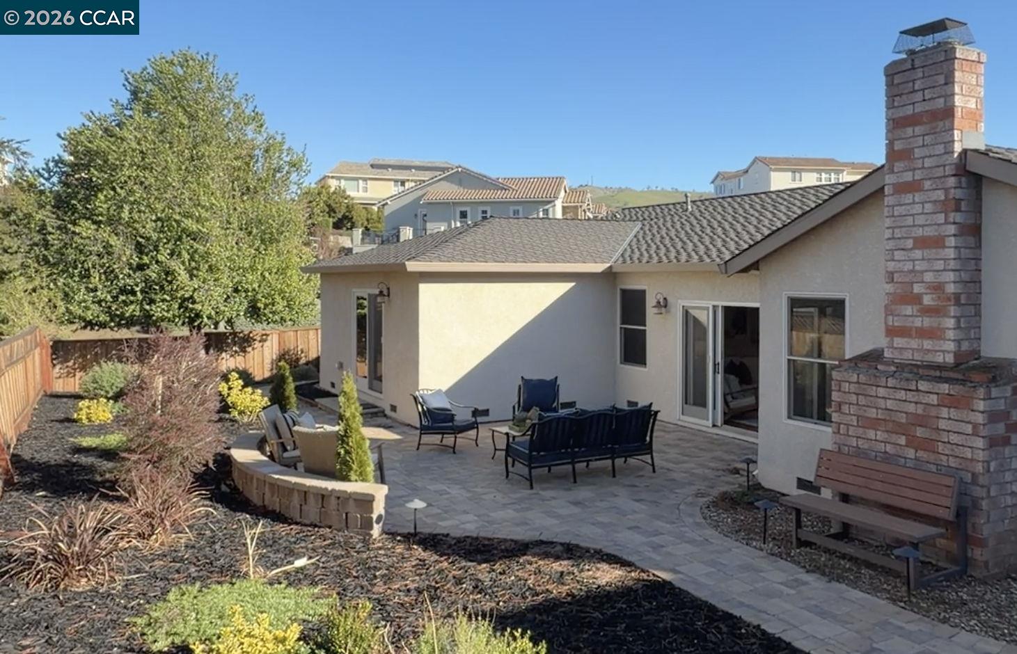 8 Rialto Dr