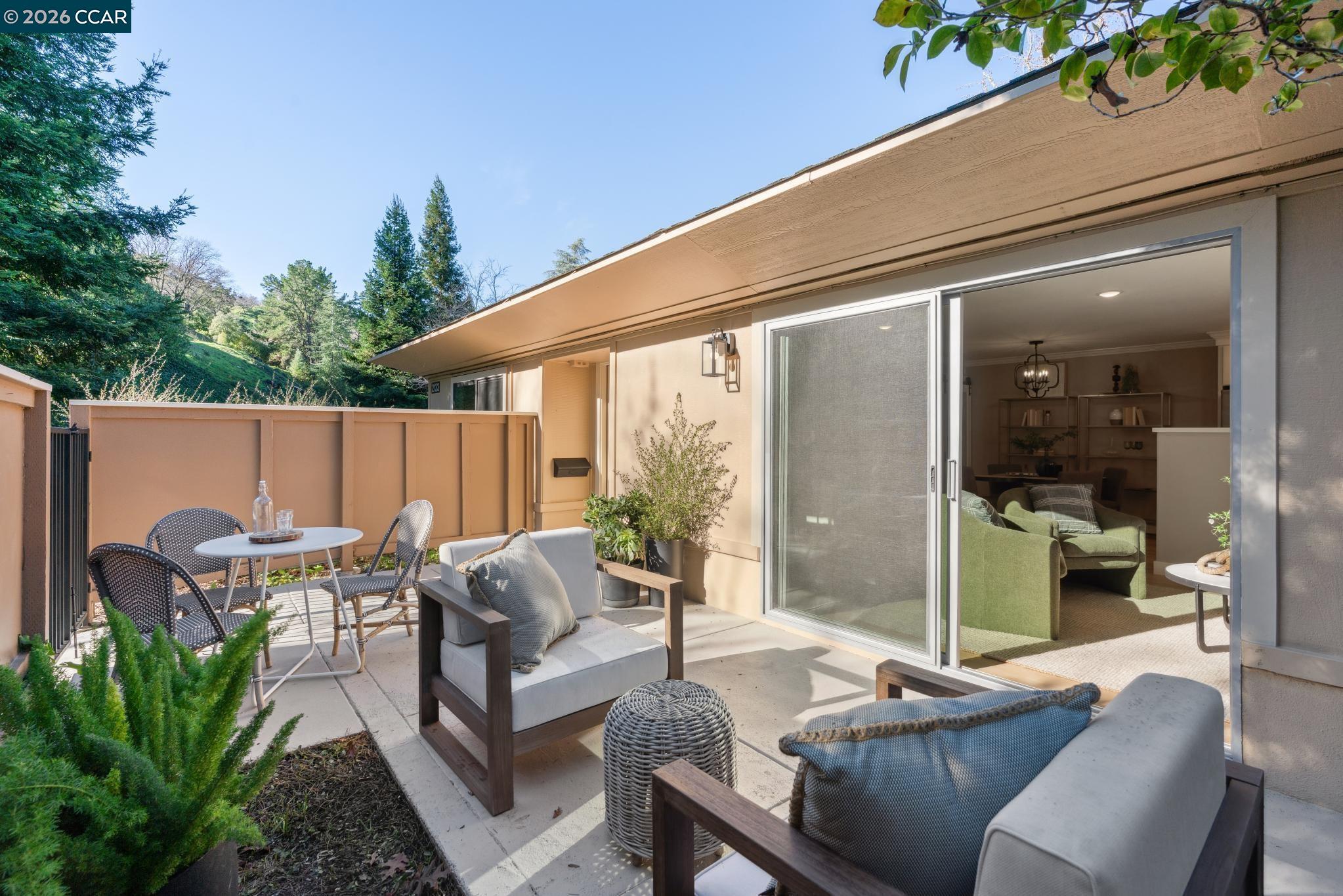 2133 Tice Creek # 4