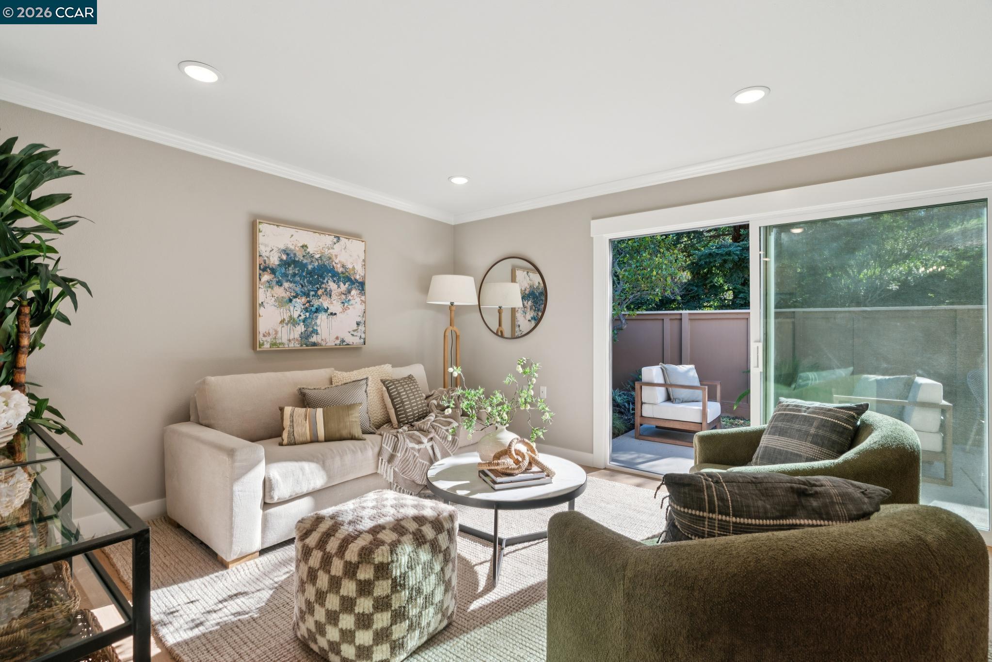 2133 Tice Creek # 4