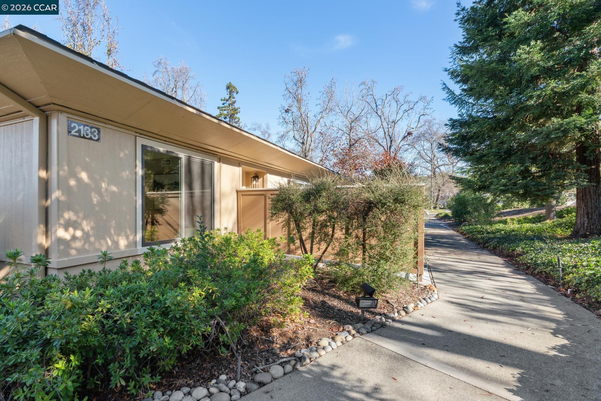 2133 Tice Creek # 4