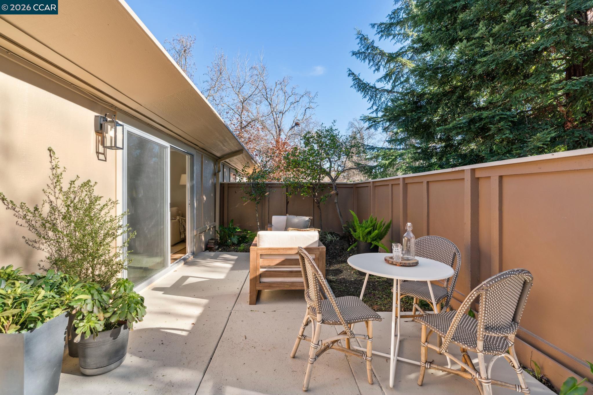 2133 Tice Creek # 4
