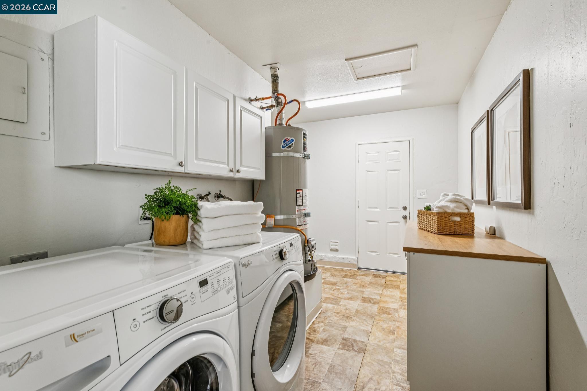 876 Santa Ana Dr