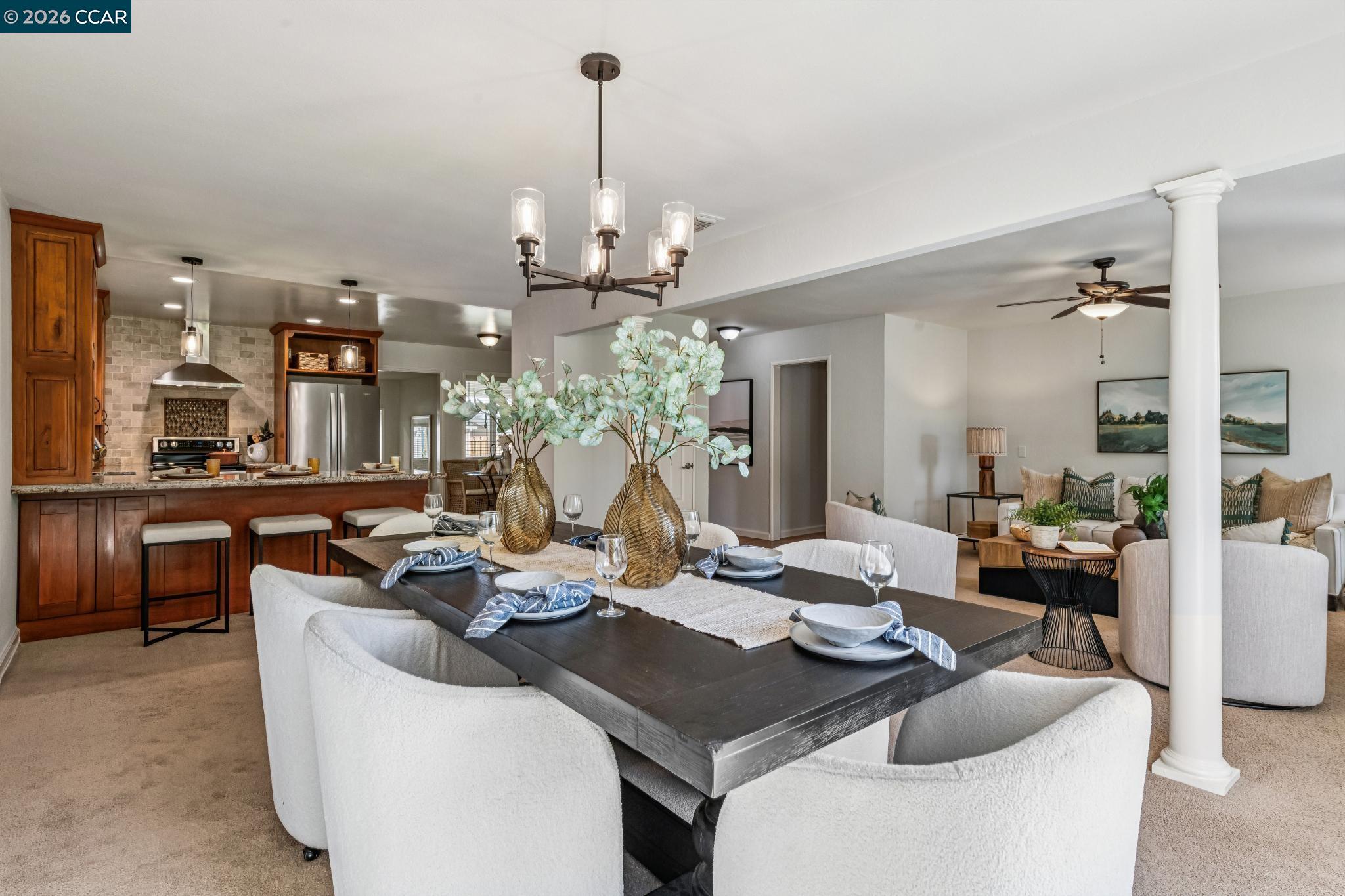 876 Santa Ana Dr