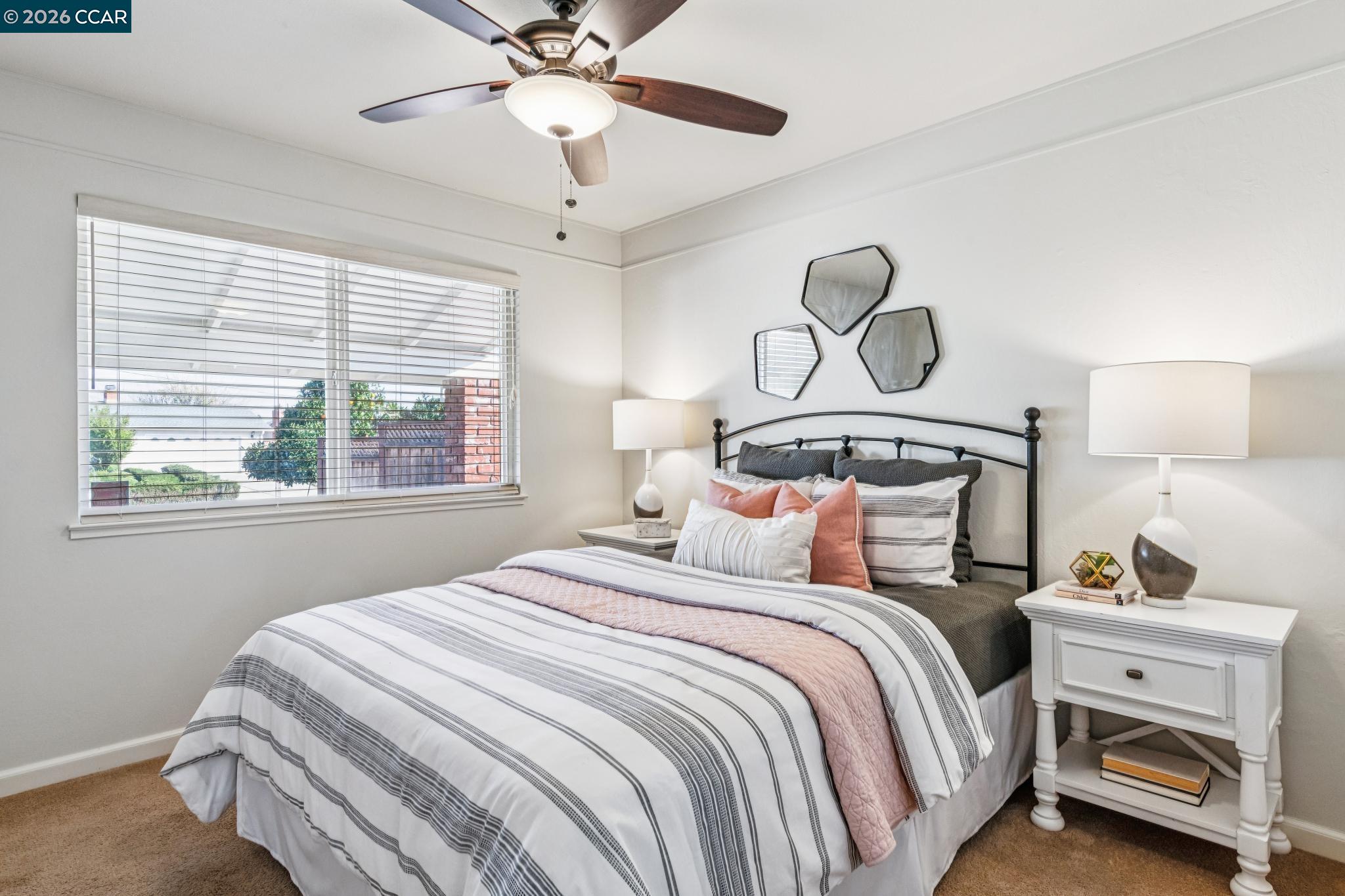 876 Santa Ana Dr