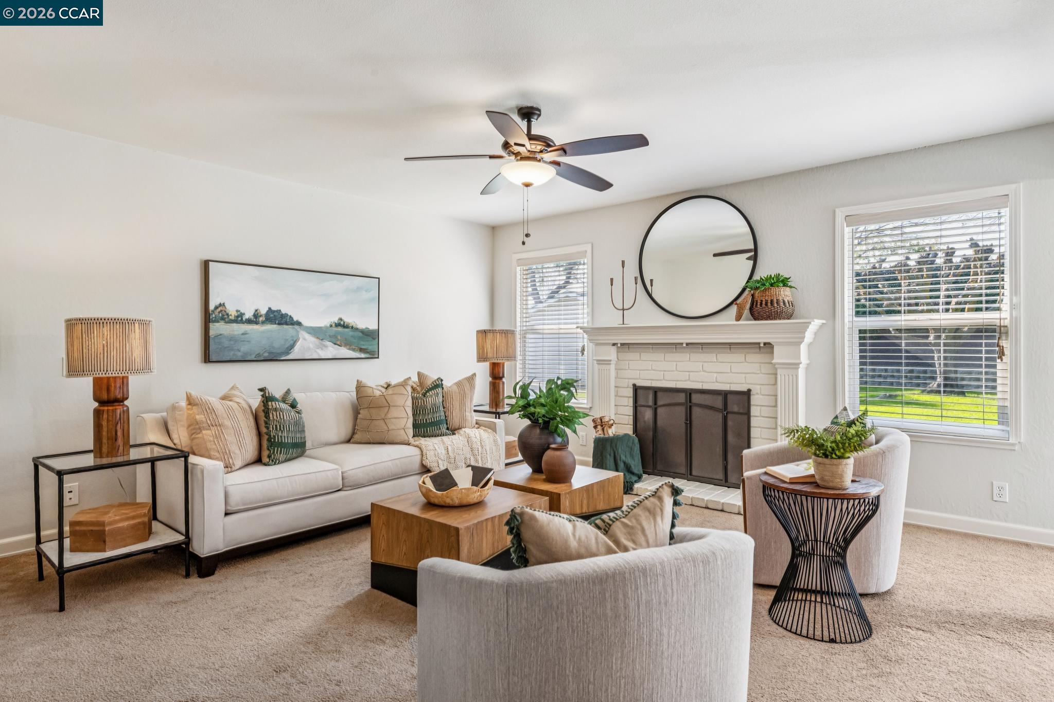 876 Santa Ana Dr