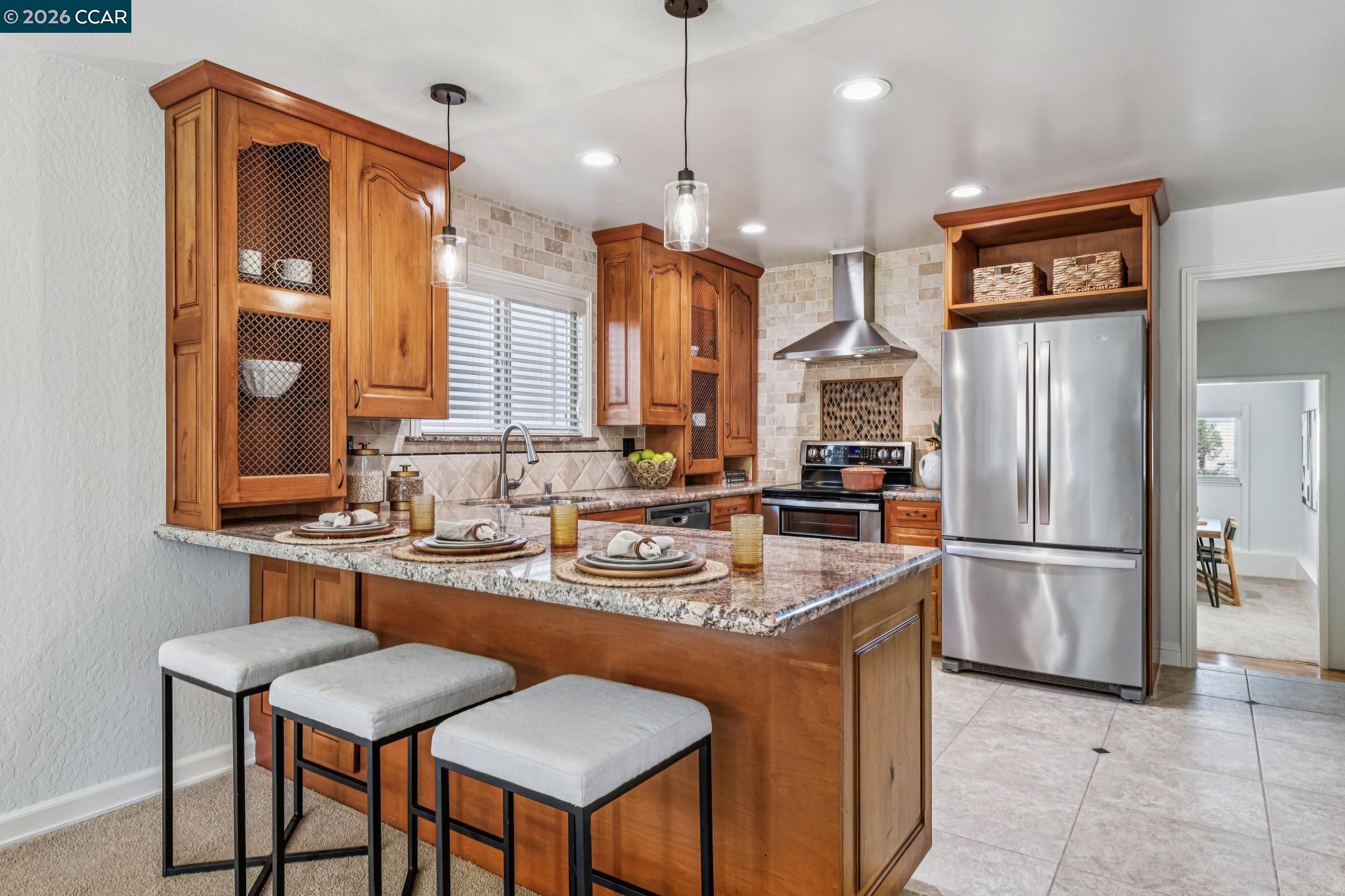 876 Santa Ana Dr