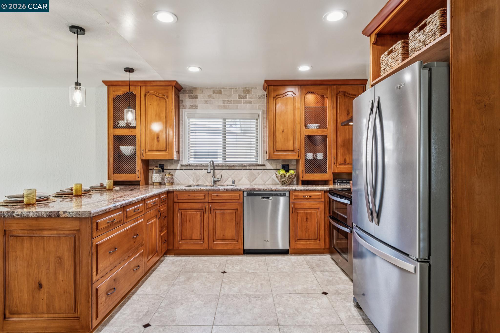 876 Santa Ana Dr